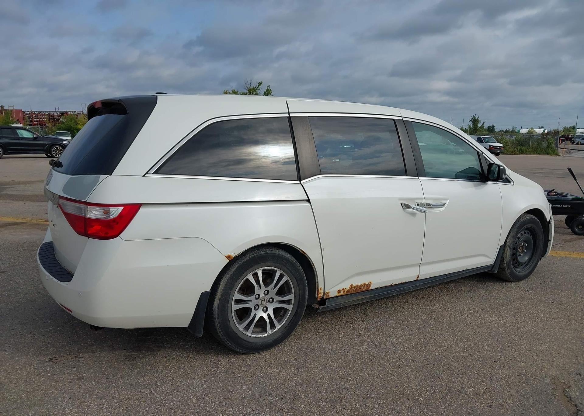 2013 HONDA ODYSSEY EX-L