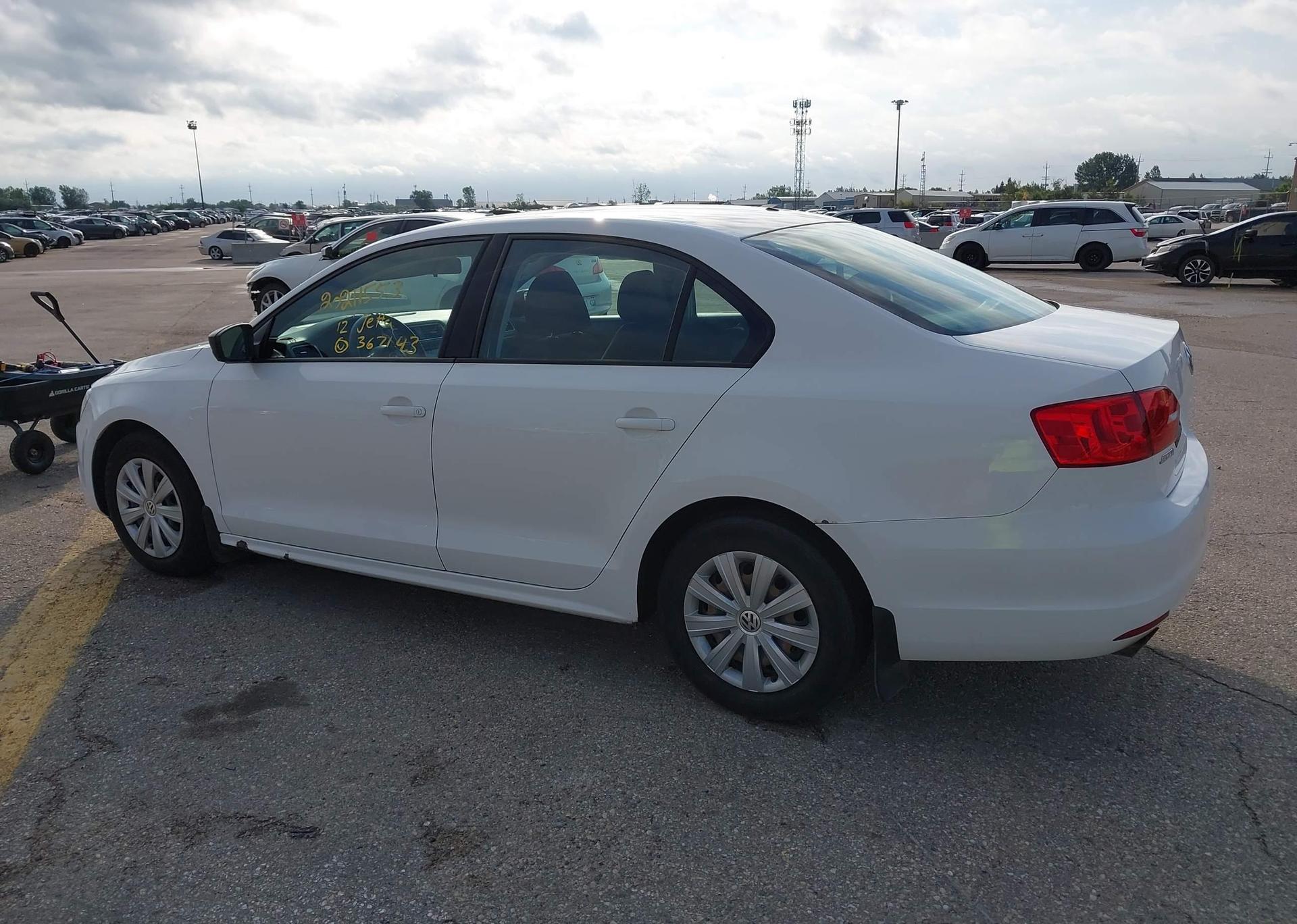 2012 VOLKSWAGEN JETTA 2.0