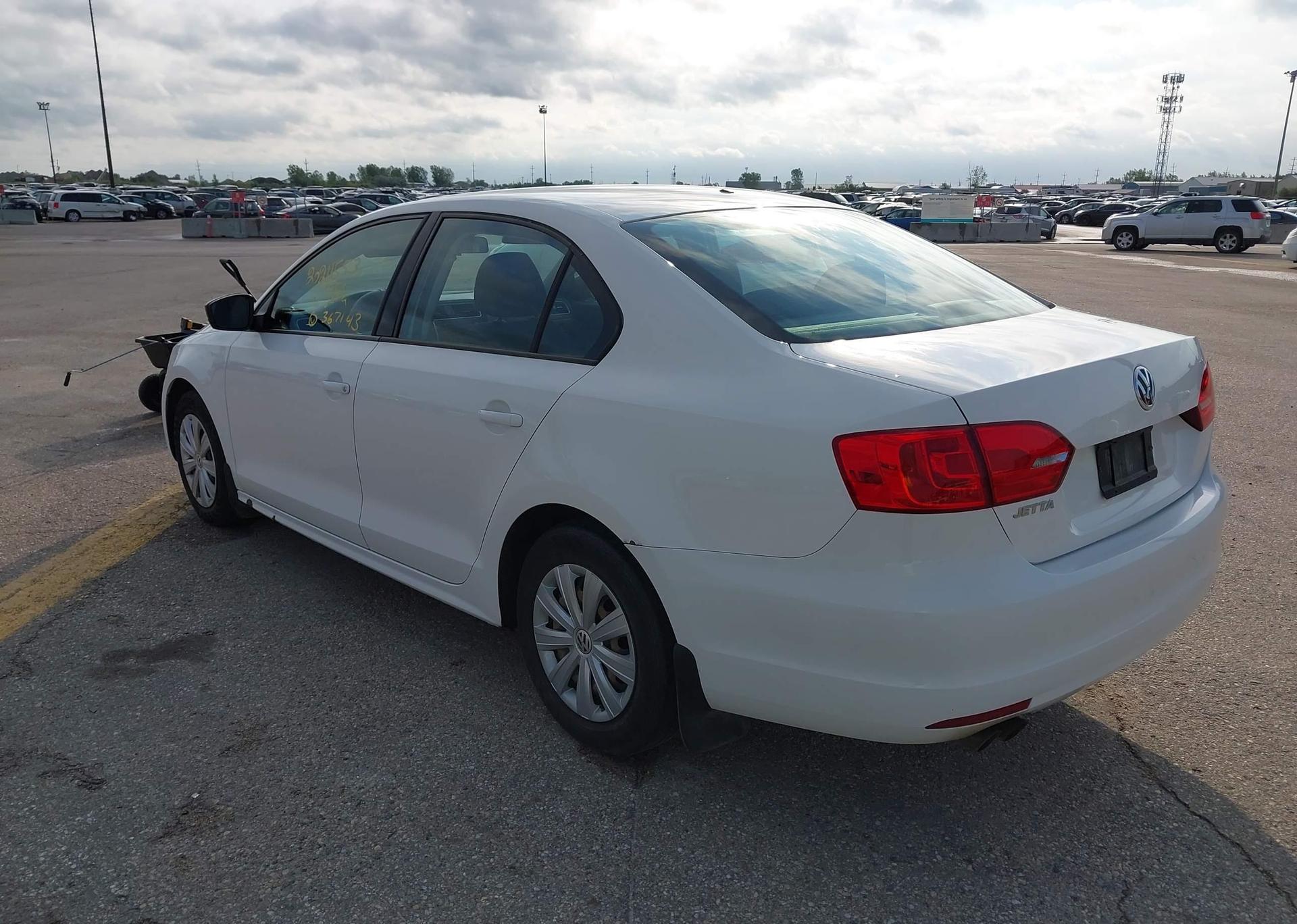 2012 VOLKSWAGEN JETTA 2.0