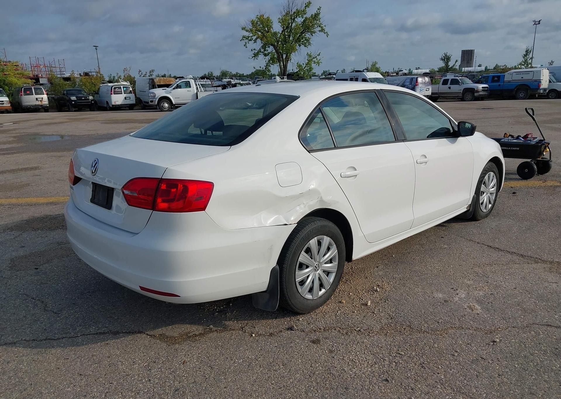 2012 VOLKSWAGEN JETTA 2.0
