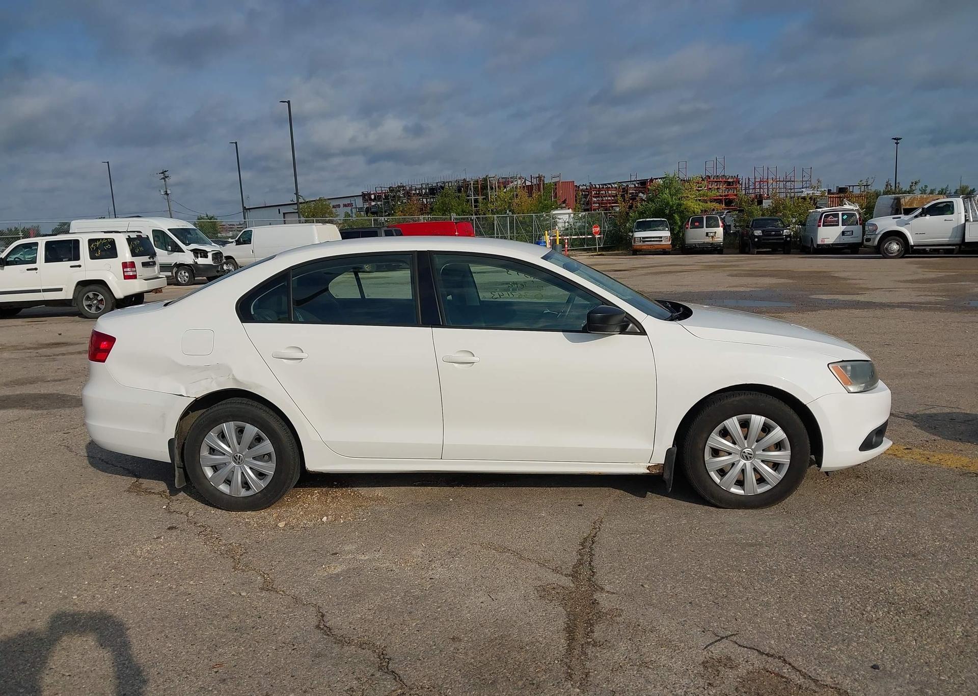 2012 VOLKSWAGEN JETTA 2.0