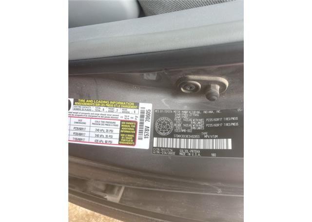 2014 TOYOTA SIENNA LE V6