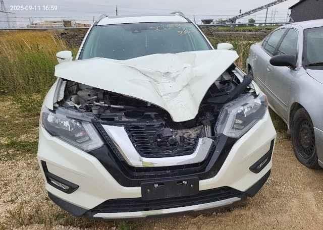 2019 NISSAN ROGUE S