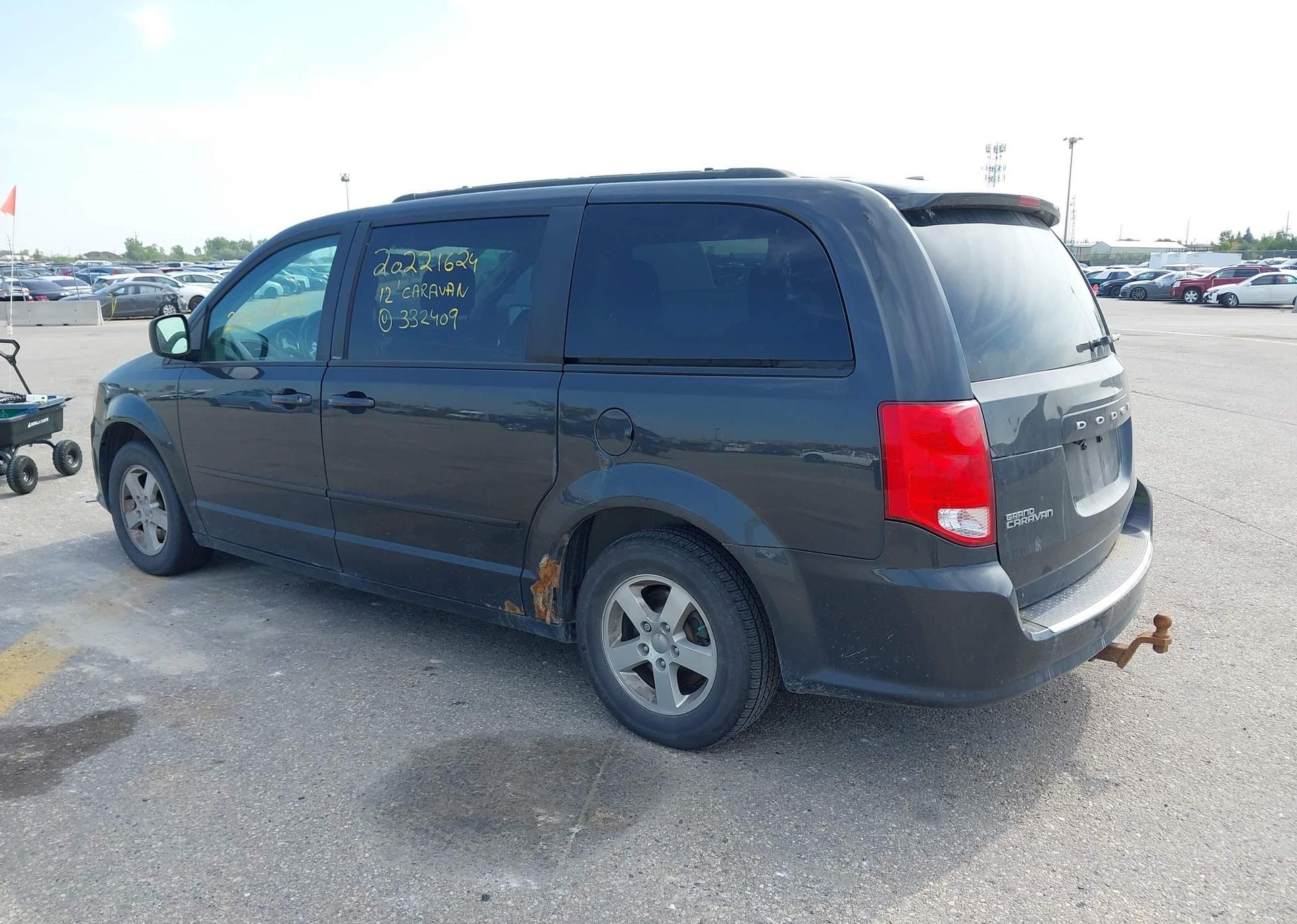2012 DODGE GRAND CARAVAN SE