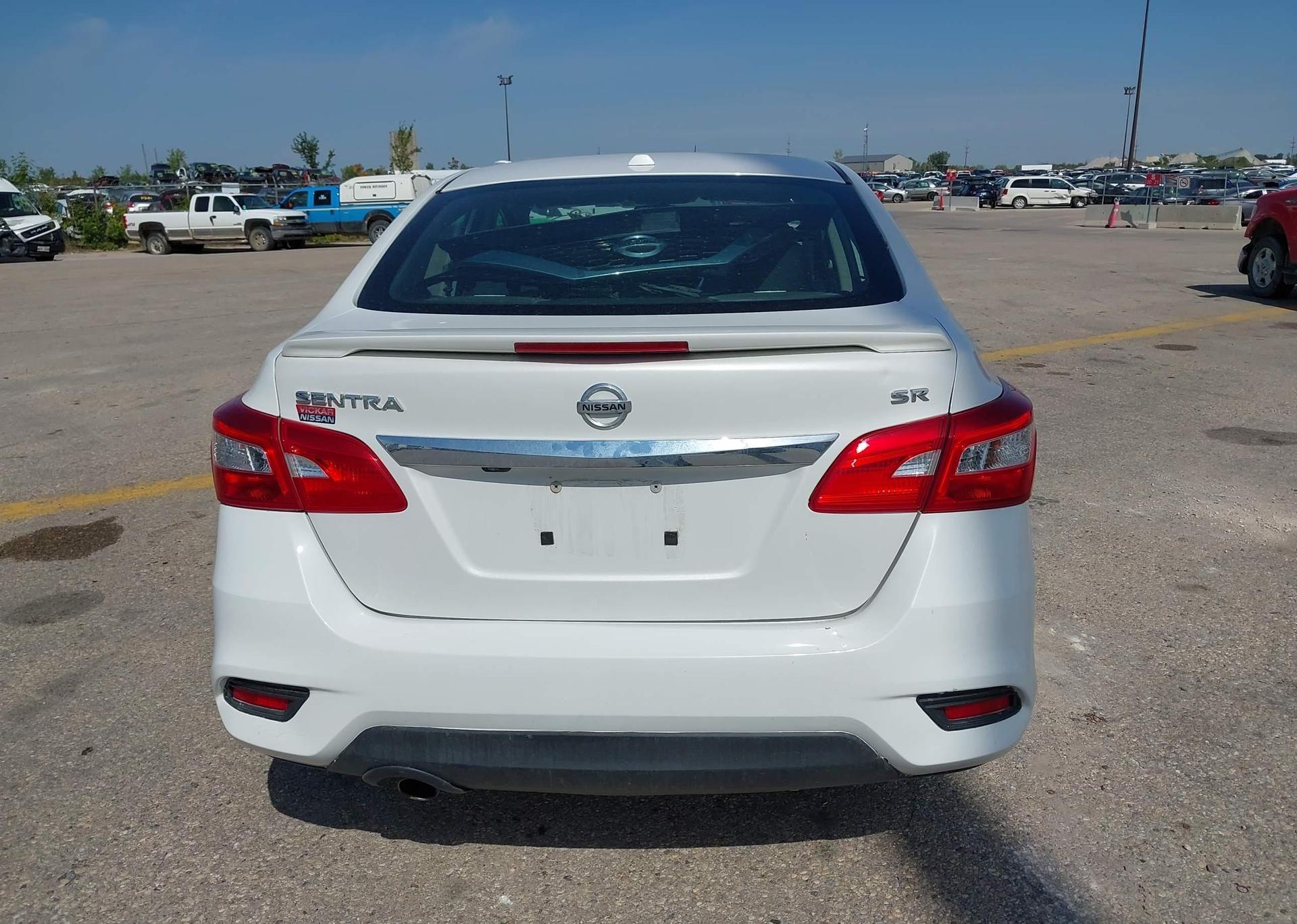2016 NISSAN SENTRA 1.8 SR