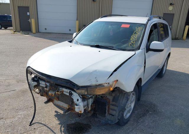 2010 MITSUBISHI OUTLANDER ES
