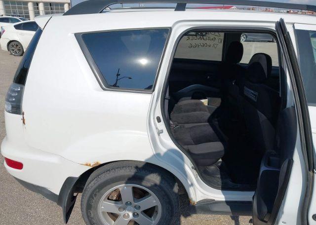 2010 MITSUBISHI OUTLANDER ES