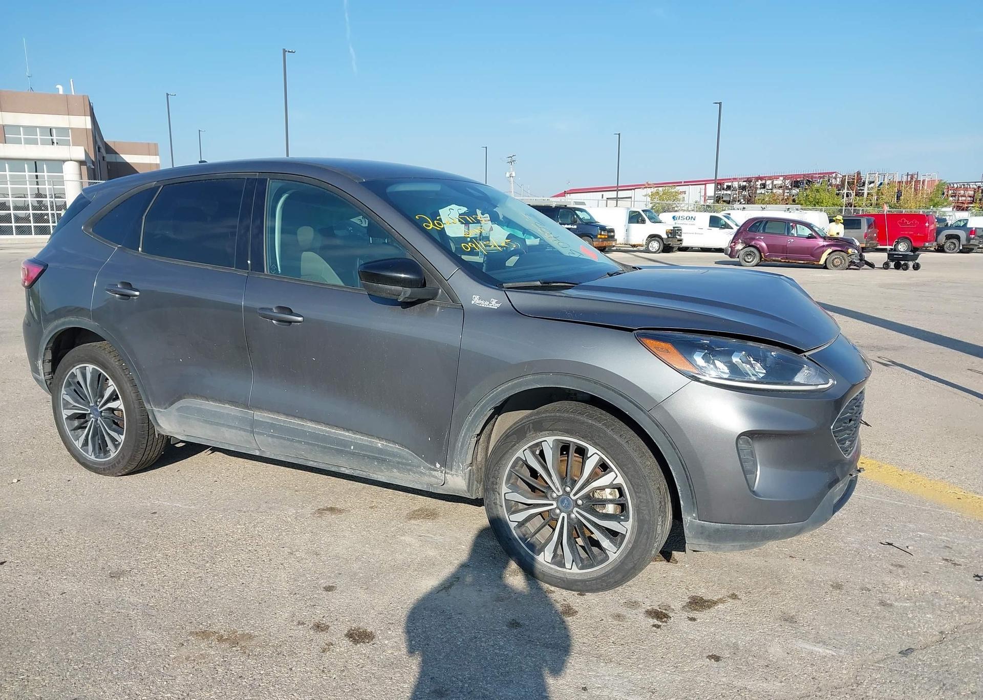 2022 FORD ESCAPE SE