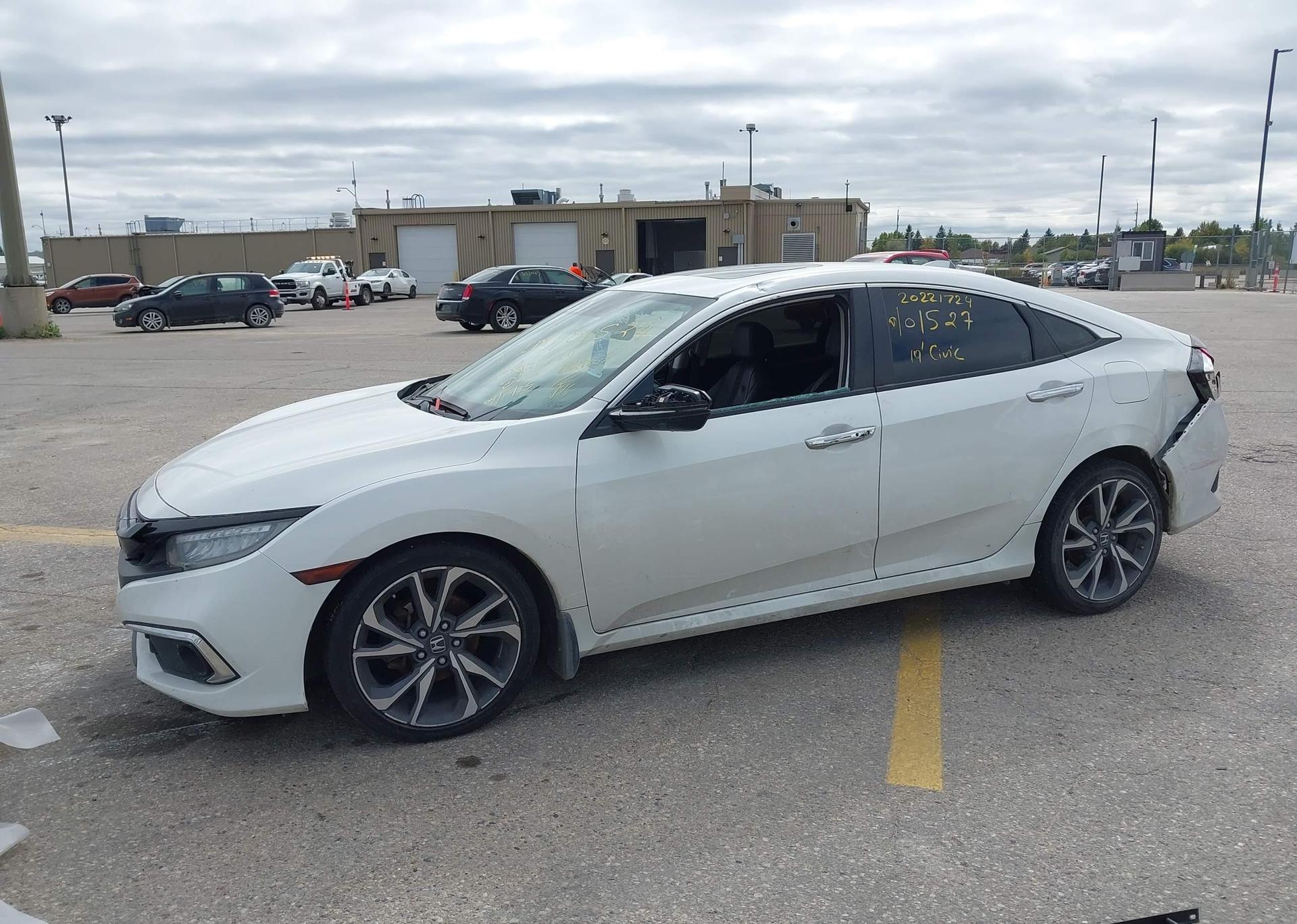 2019 HONDA Civic touring