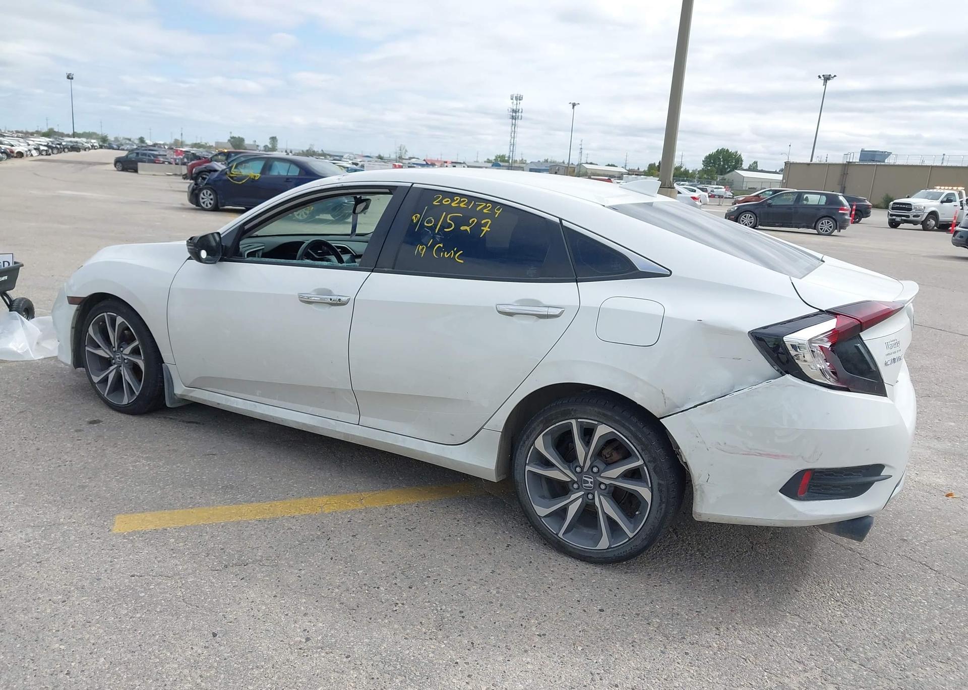 2019 HONDA Civic touring