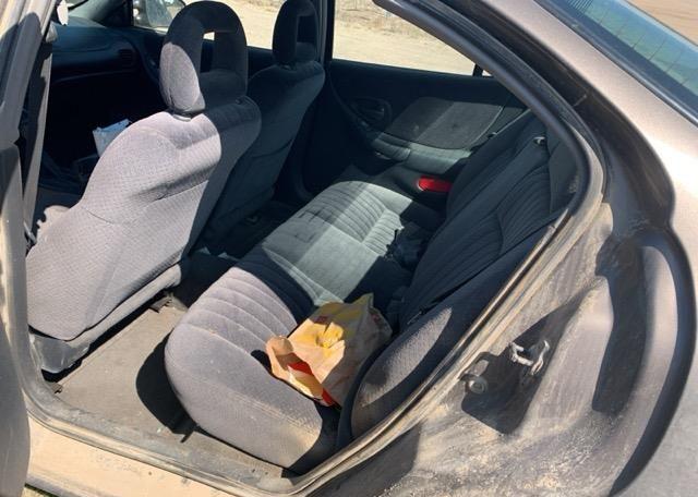 2003 PONTIAC GRAND PRIX SE