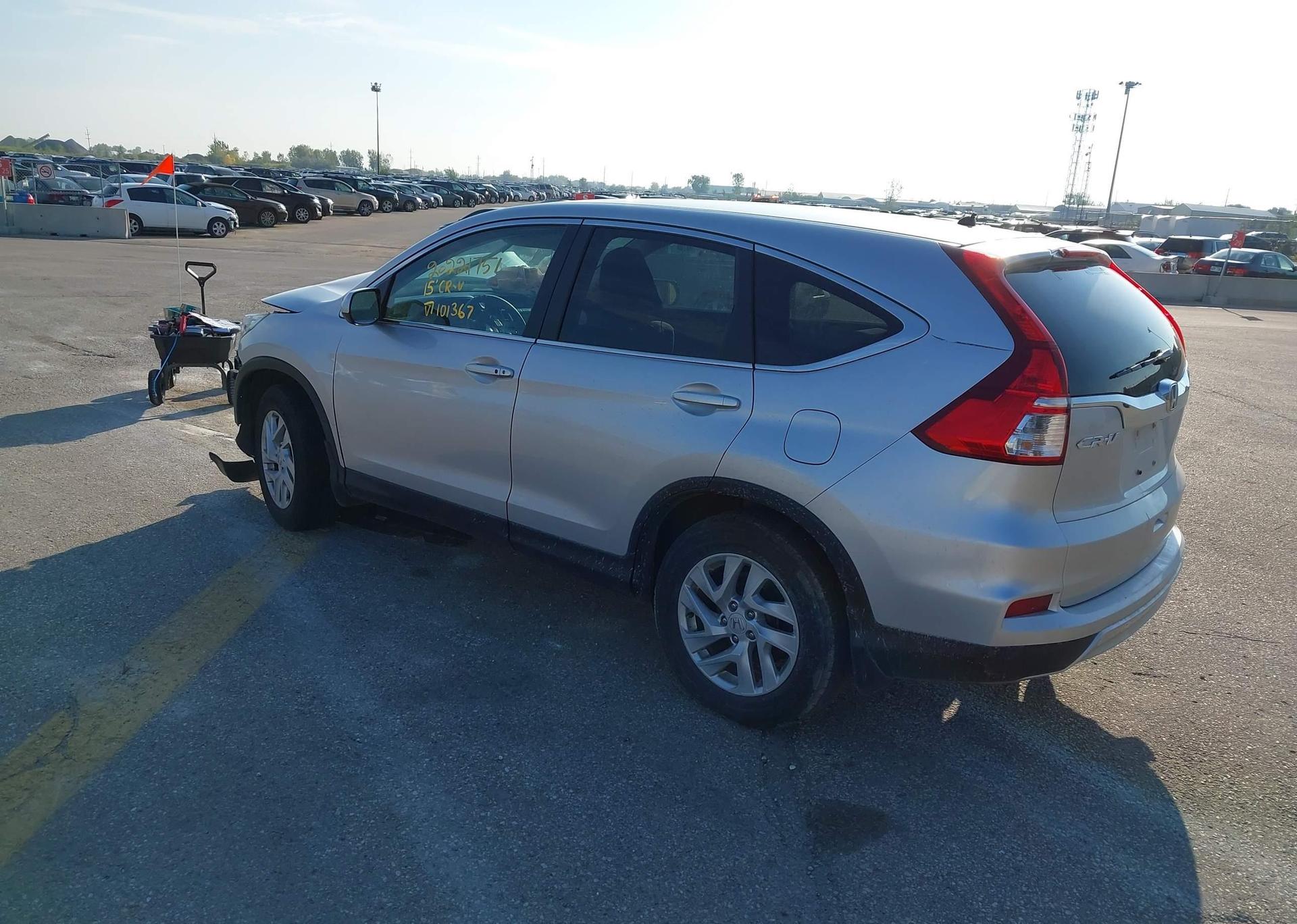 2015 HONDA CR-V SE