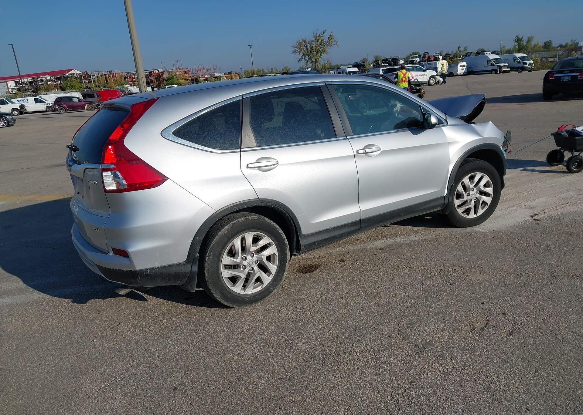 2015 HONDA CR-V SE