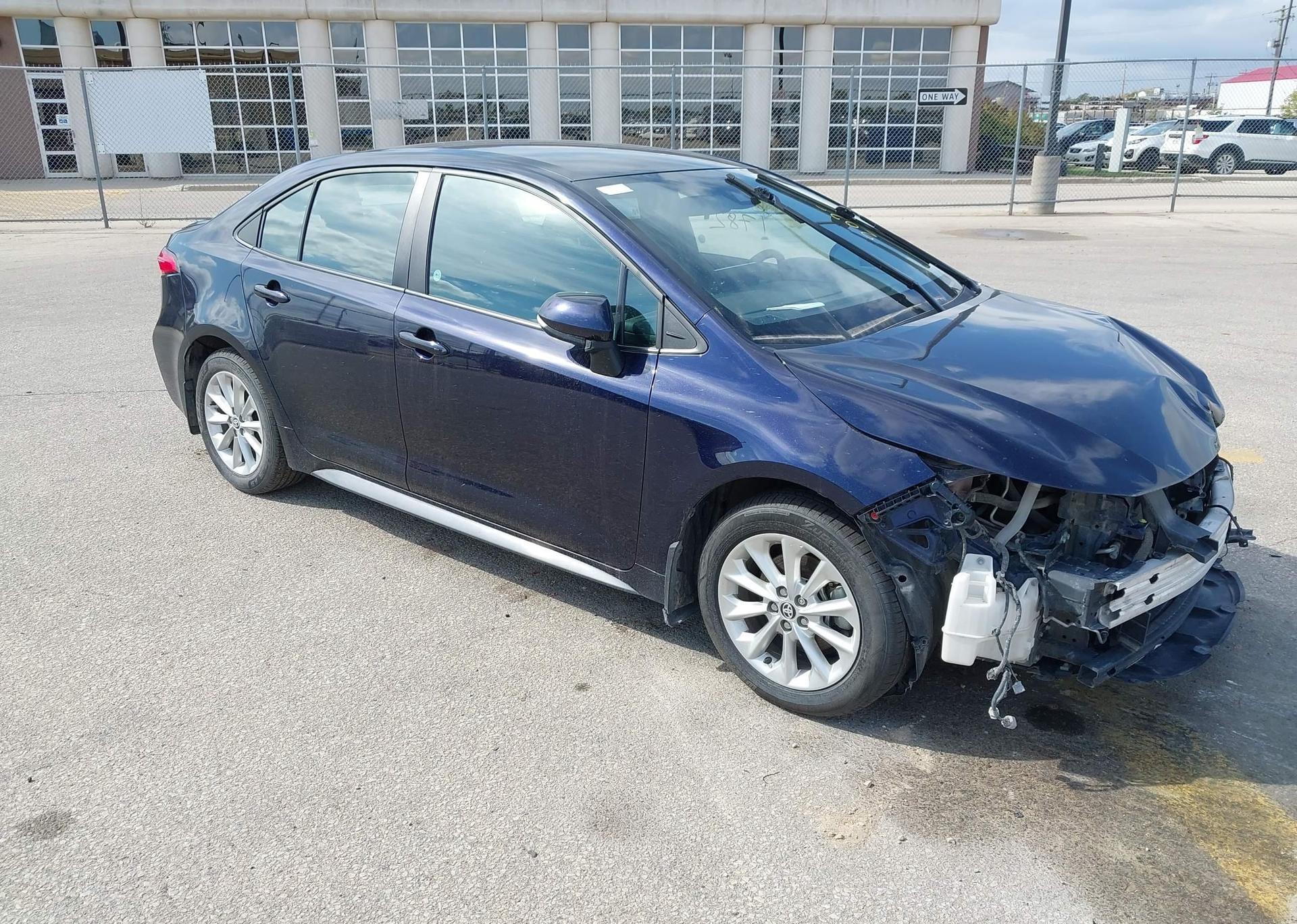 2022 TOYOTA COROLLA SE