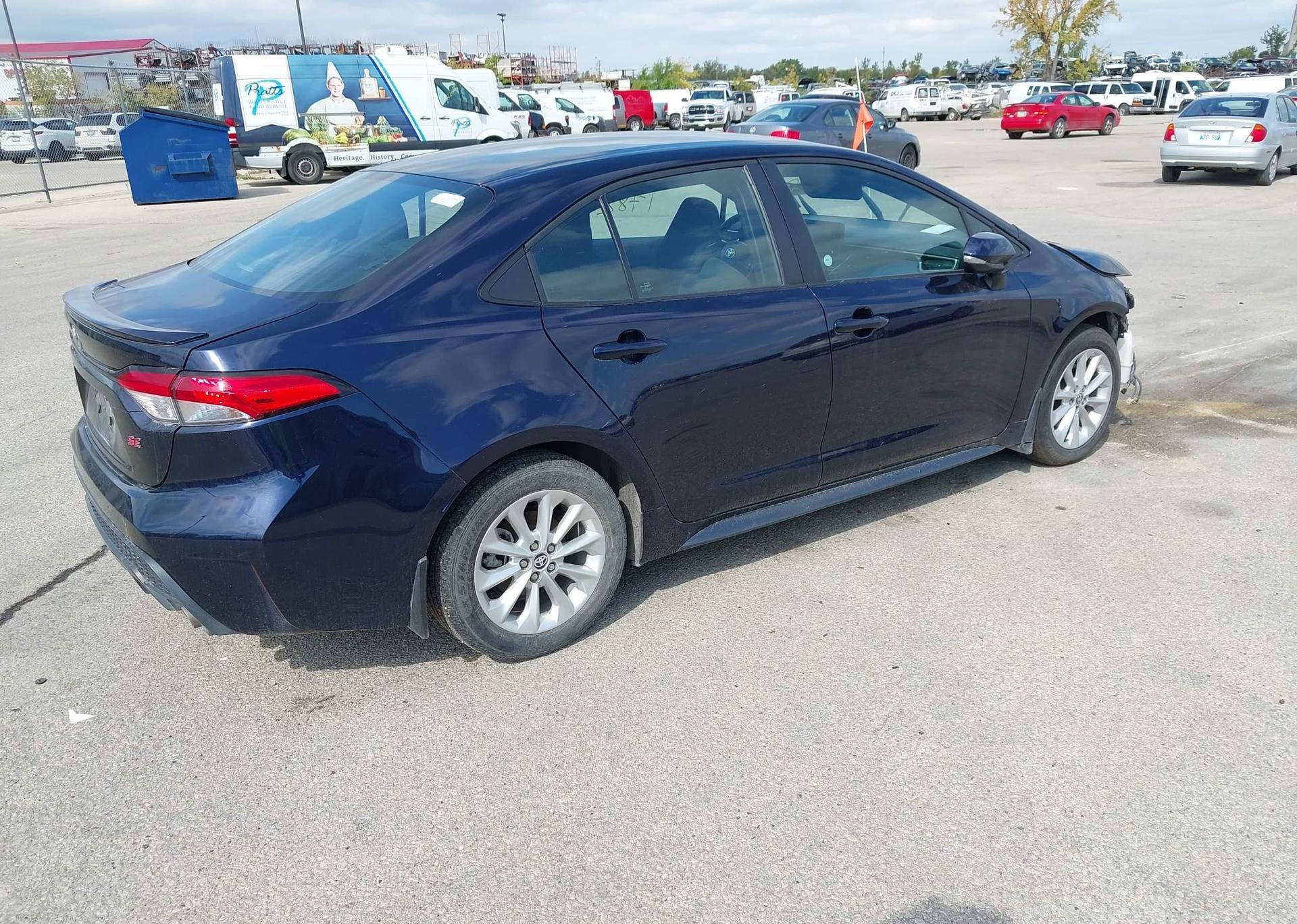 2022 TOYOTA COROLLA SE