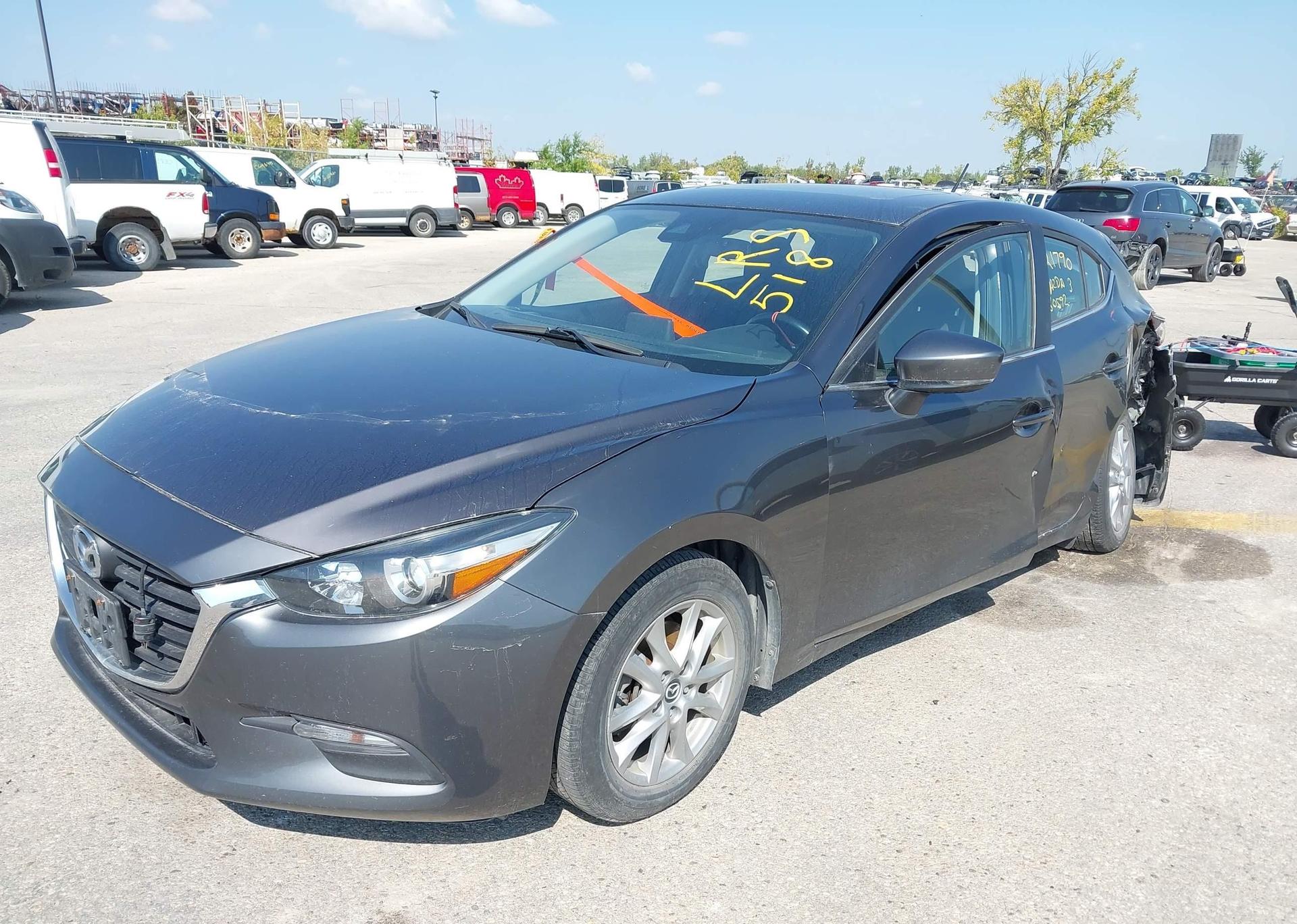 2018 MAZDA MAZDA3 SPORT GS SKY