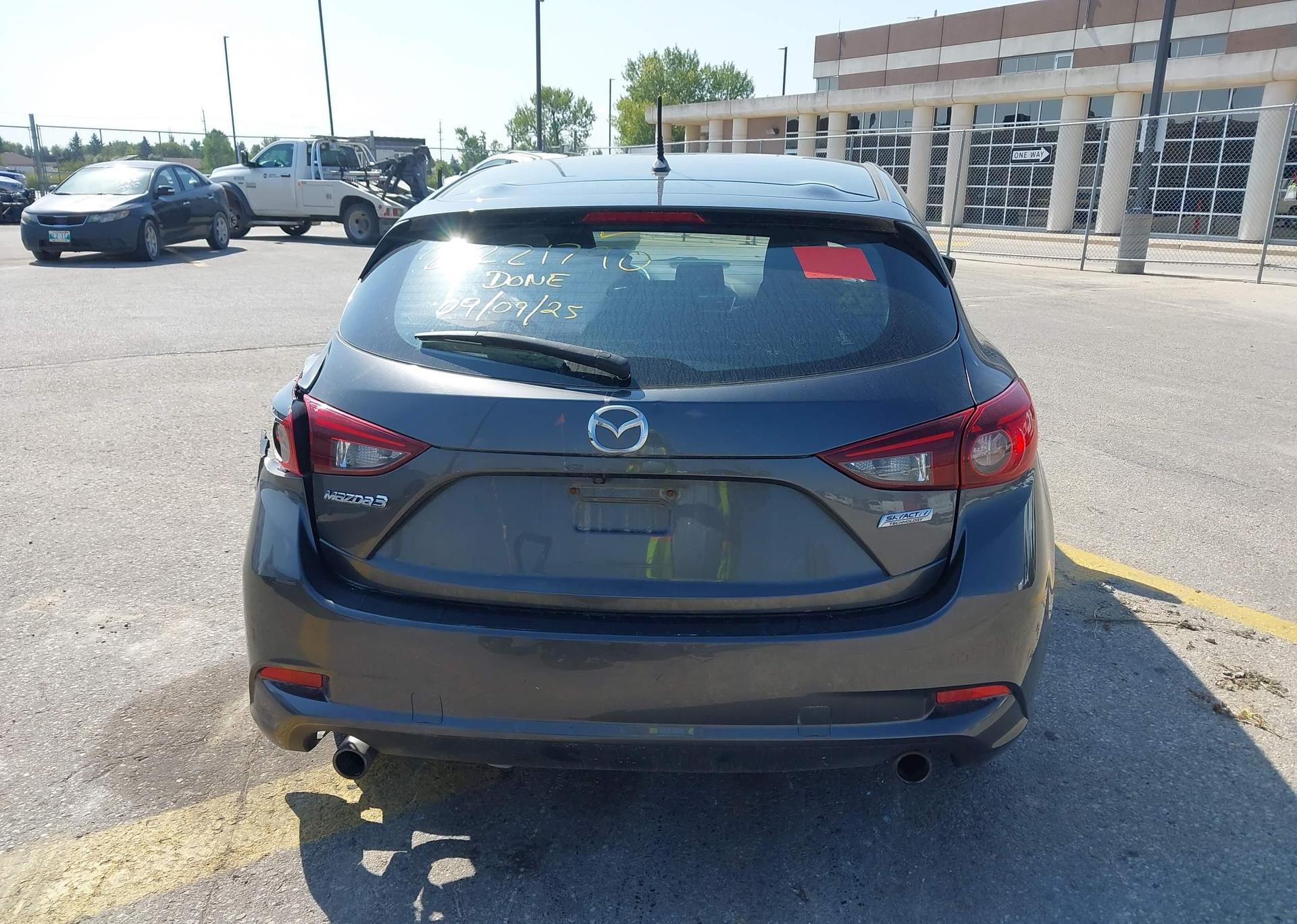 2018 MAZDA MAZDA3 SPORT GS SKY