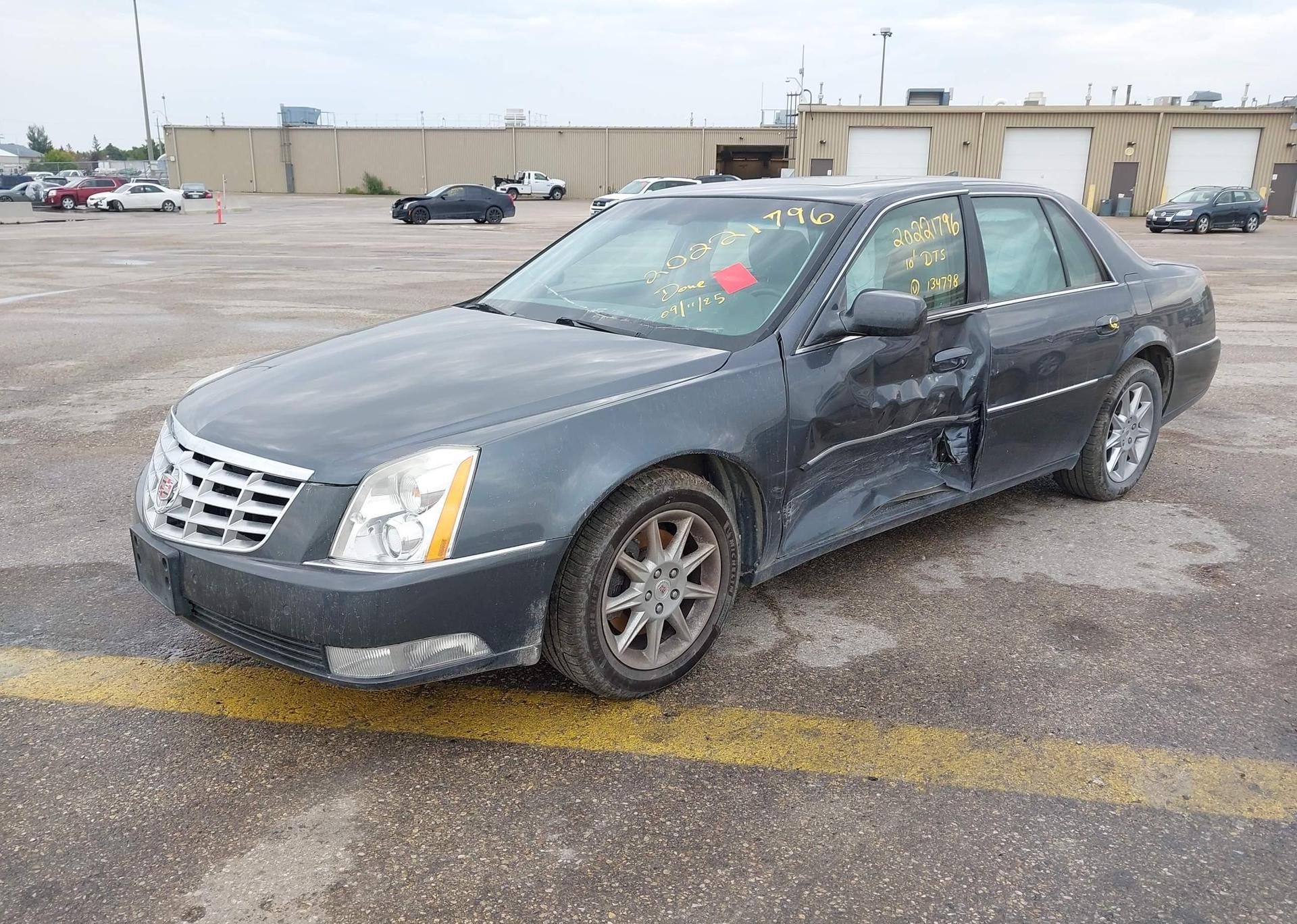 2010 CADILLAC DTS
