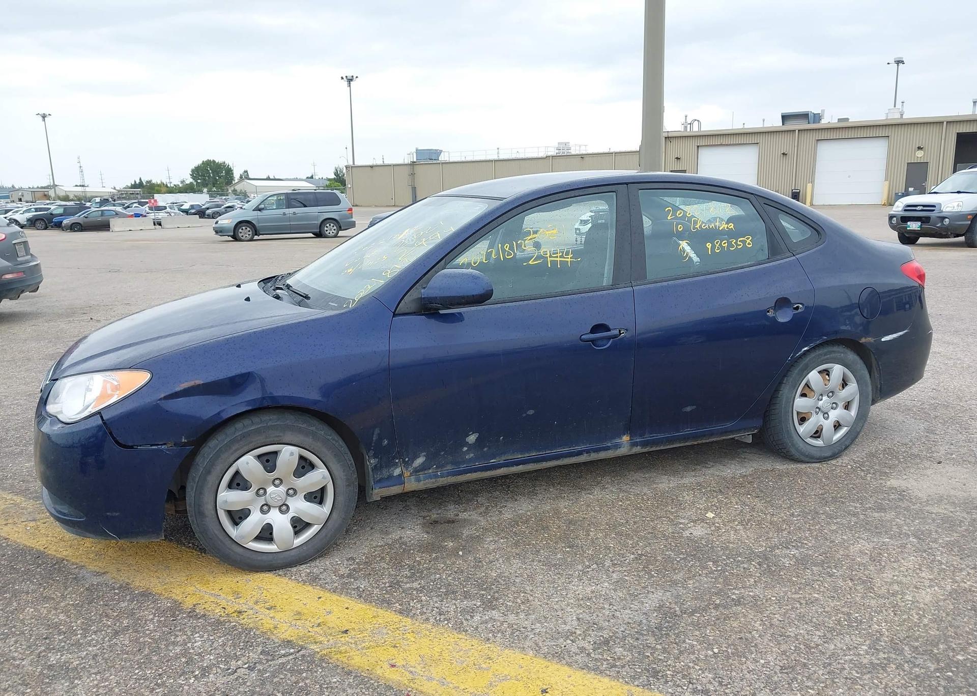 2010 HYUNDAI ELANTRA BLUE