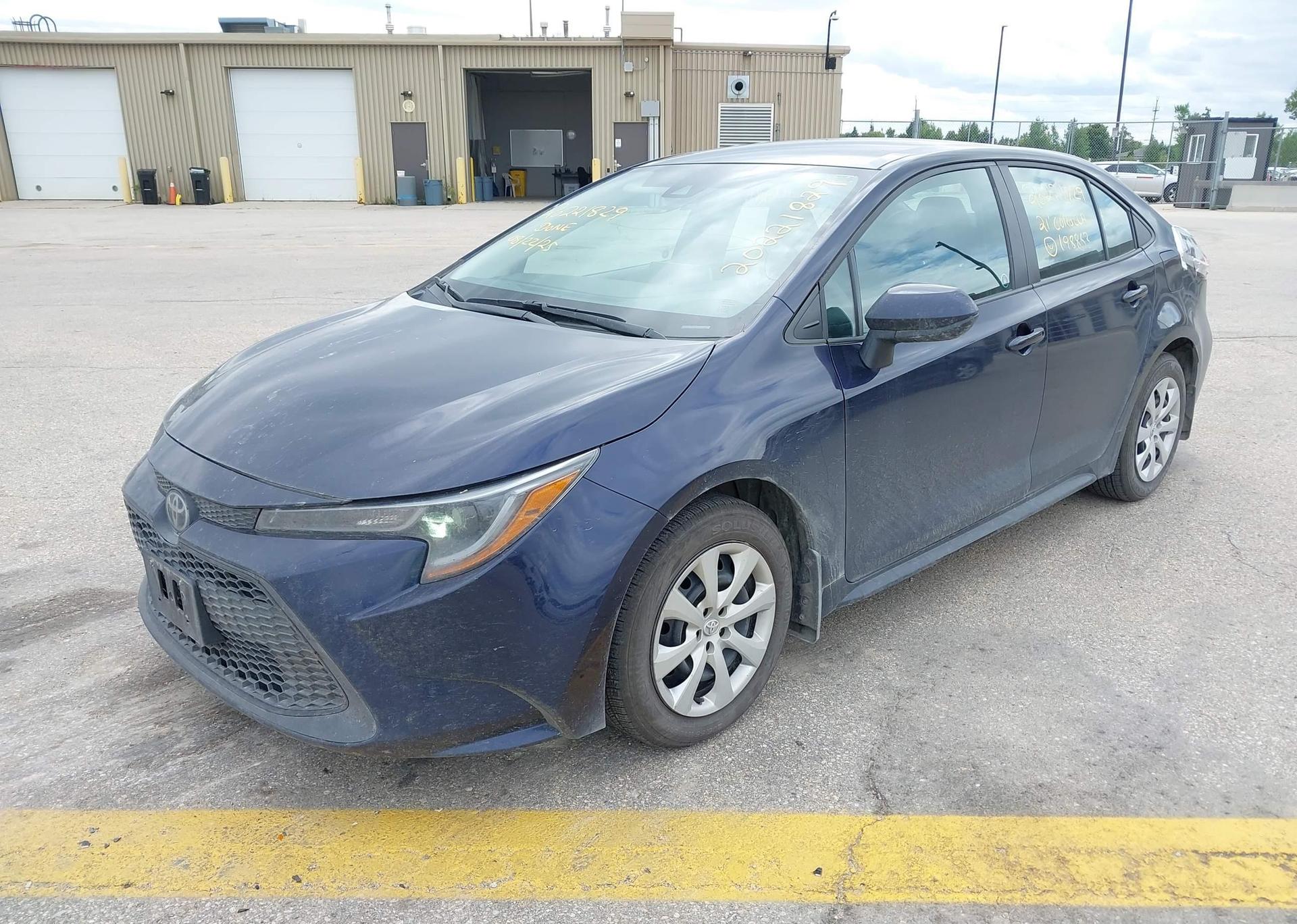 2021 TOYOTA COROLLA LE