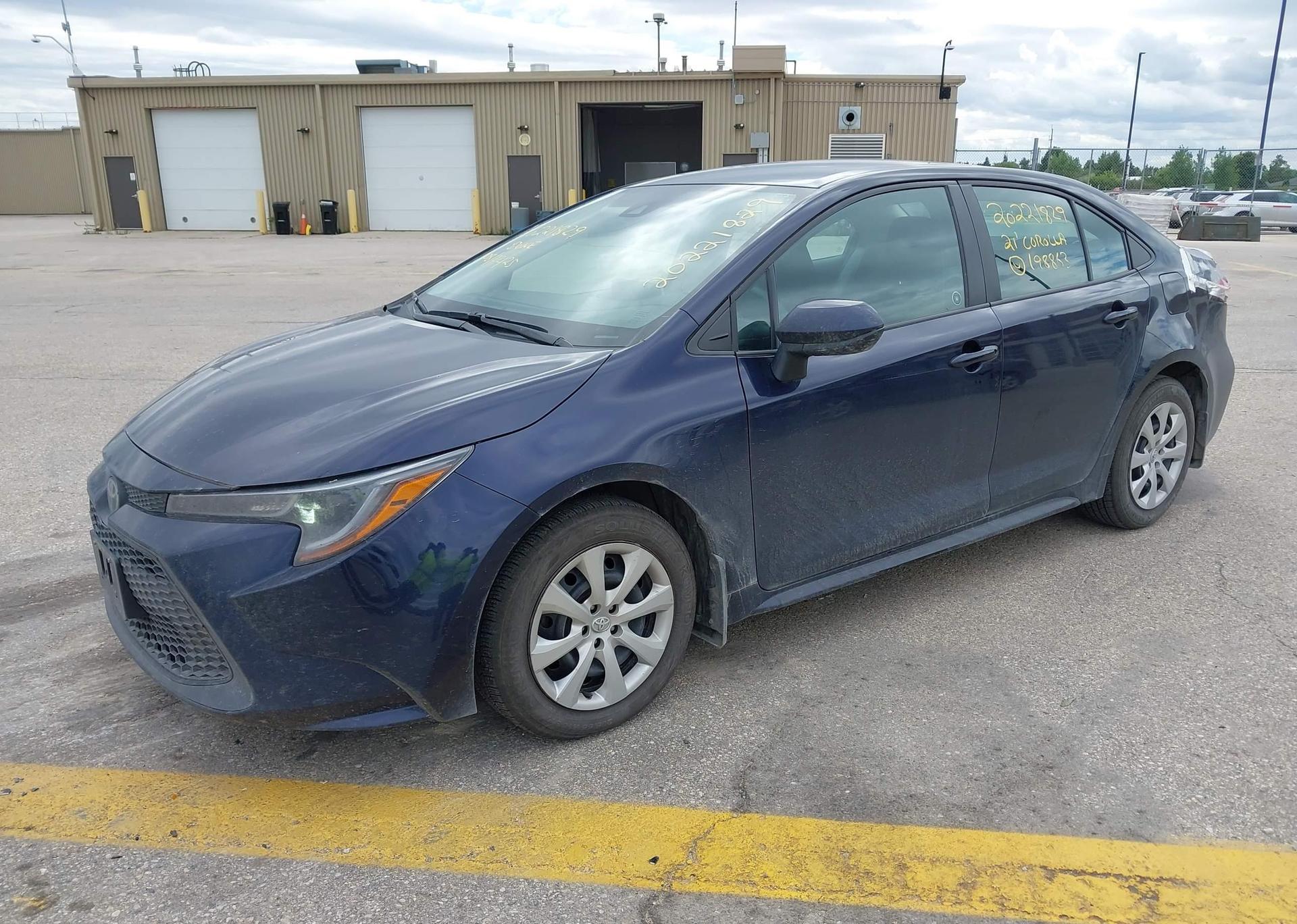 2021 TOYOTA COROLLA LE