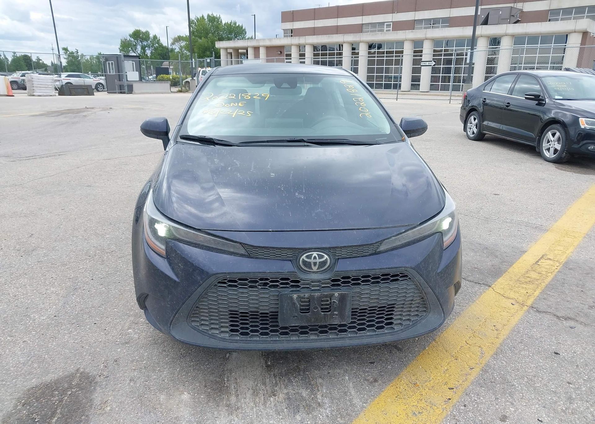 2021 TOYOTA COROLLA LE
