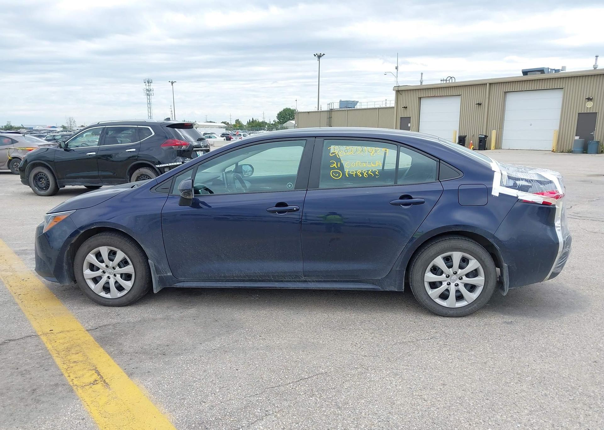 2021 TOYOTA COROLLA LE