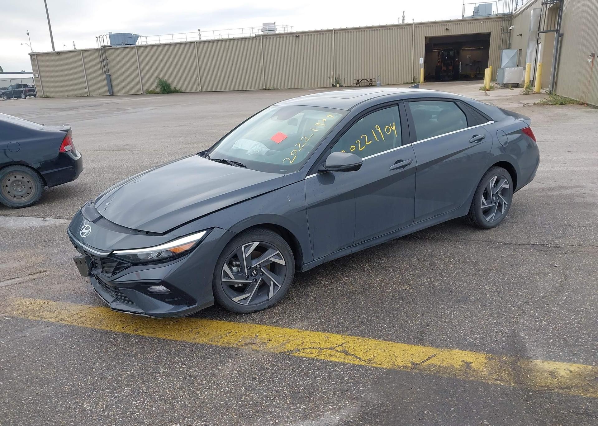2025 HYUNDAI ELANTRA LUXURY