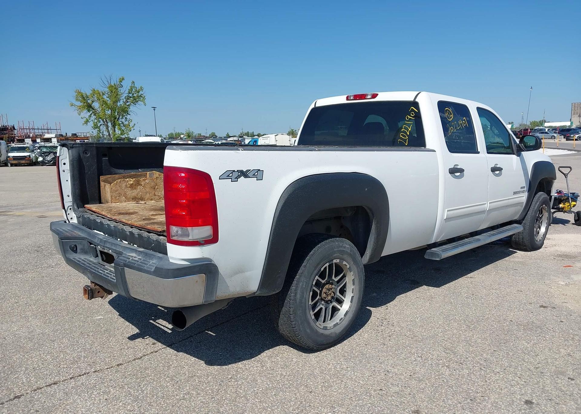 2007 GMC SIERRA 2500 HD SLE CREW CAB