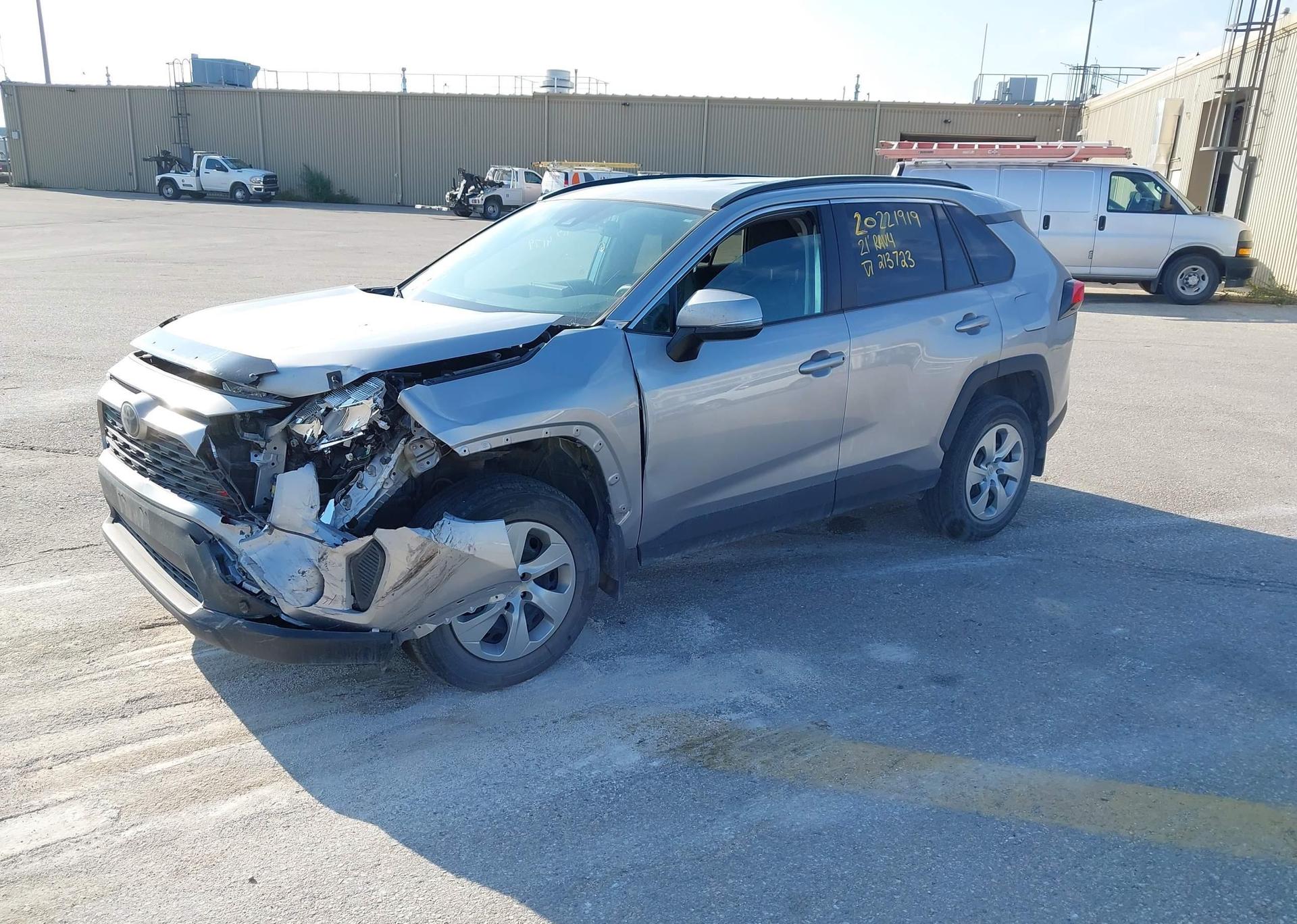 2021 TOYOTA RAV4 LE