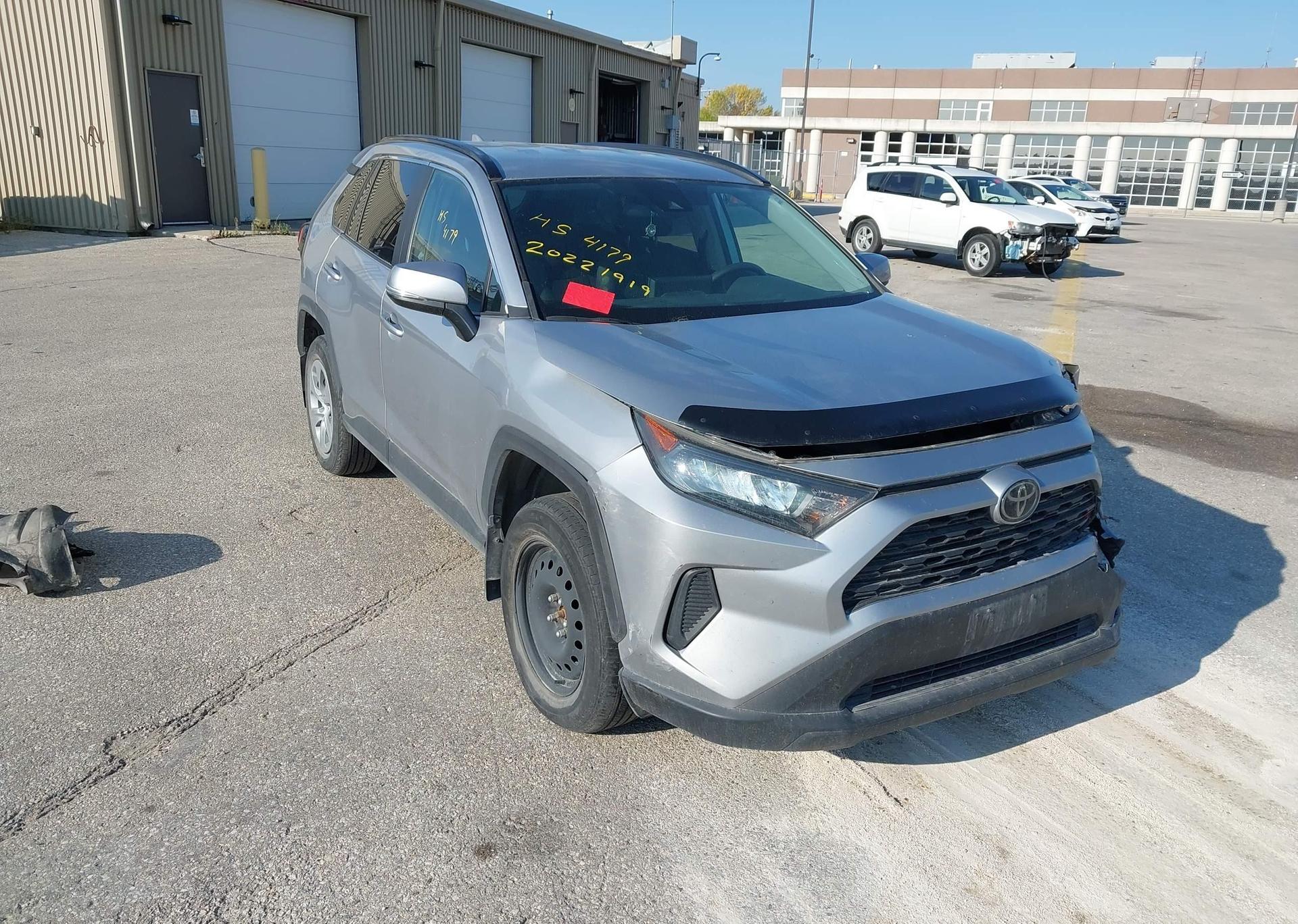 2021 TOYOTA RAV4 LE