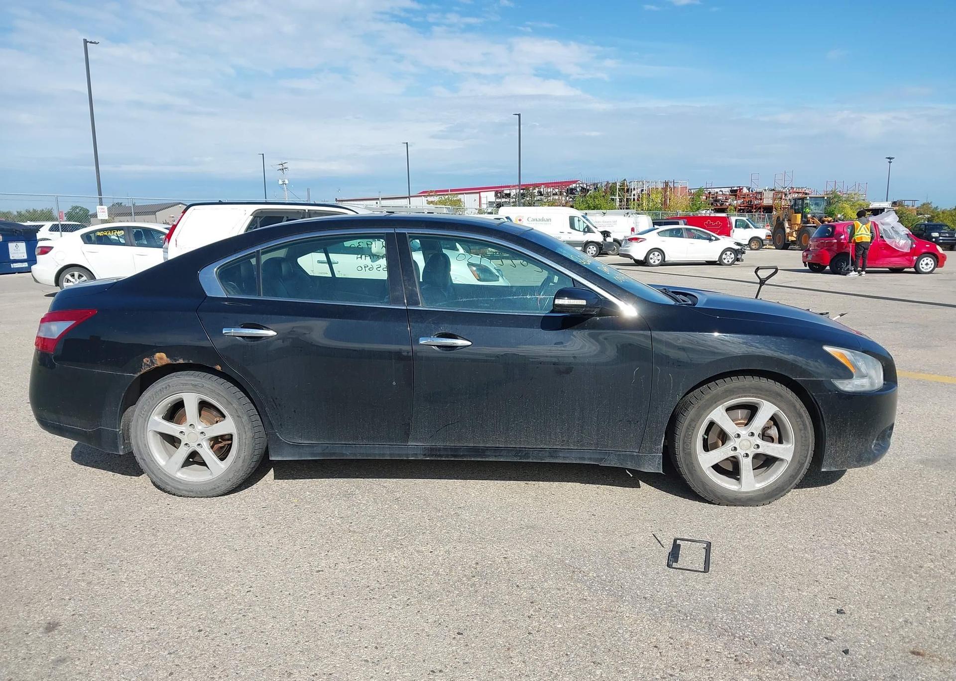 2011 NISSAN MAXIMA 3.5 SV