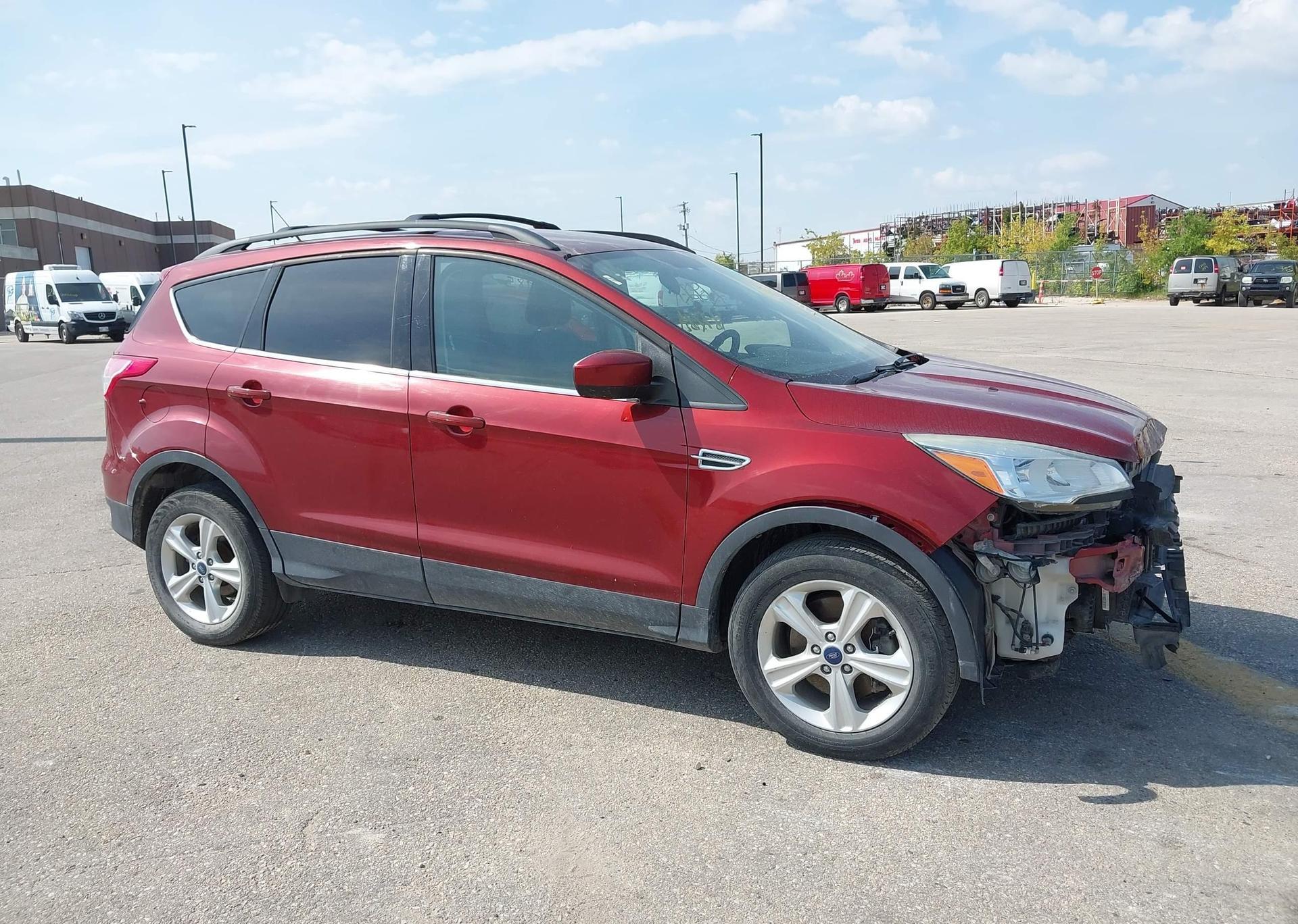 2015 FORD ESCAPE SE