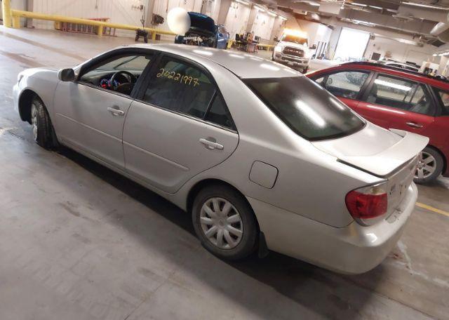 2005 TOYOTA CAMRY LE