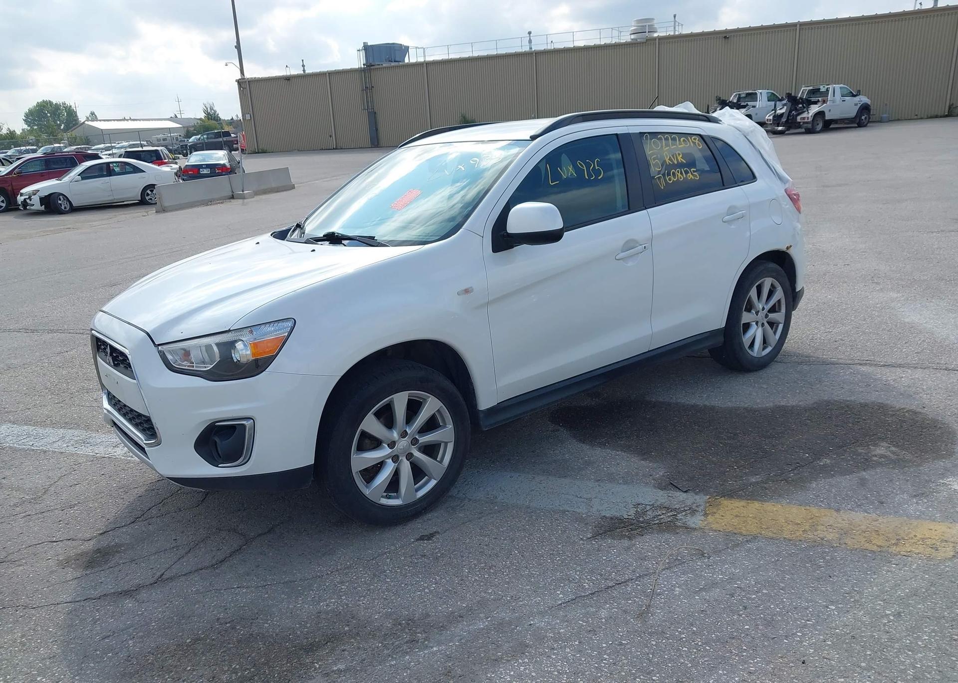 2015 MITSUBISHI RVR SE