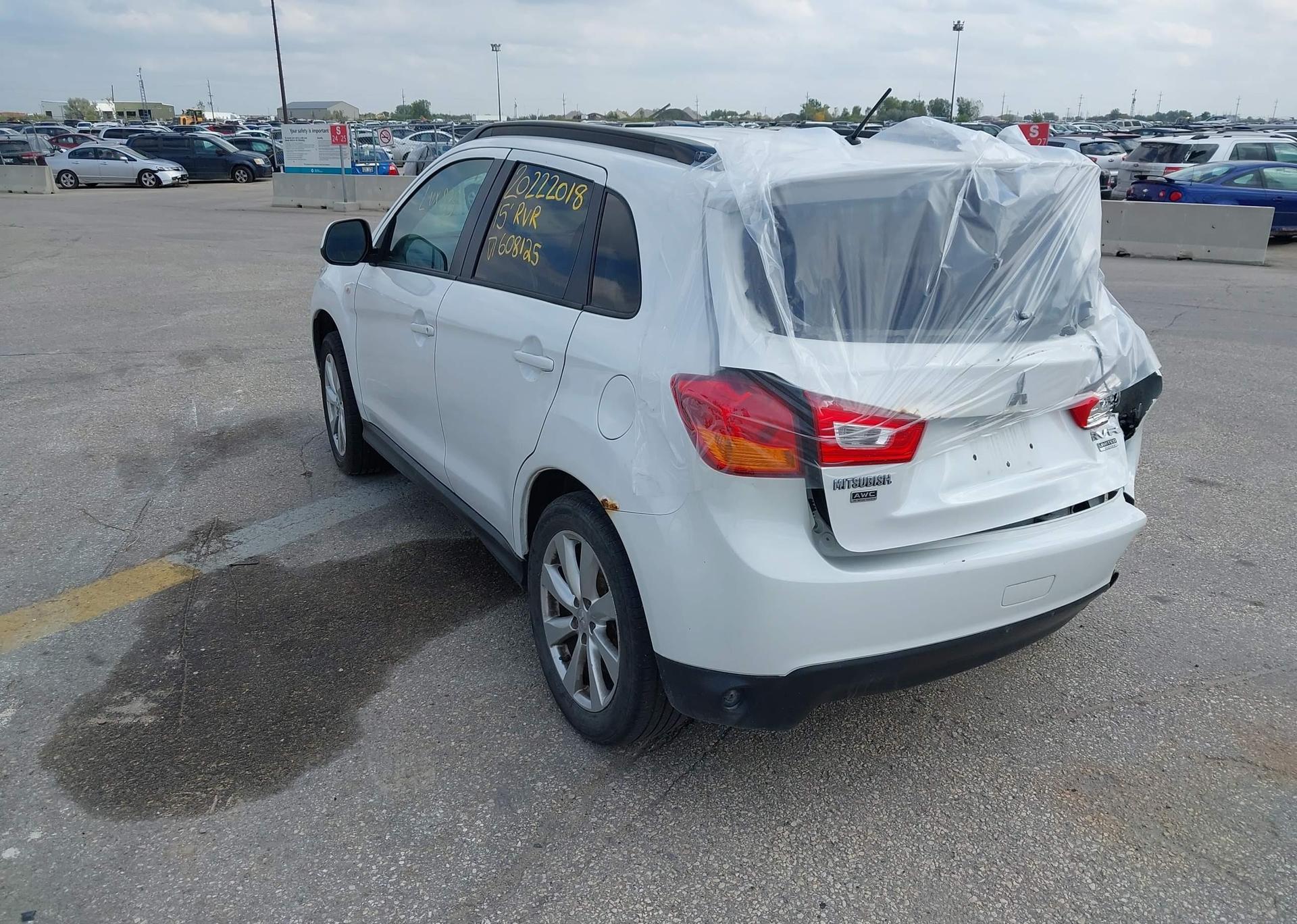 2015 MITSUBISHI RVR SE