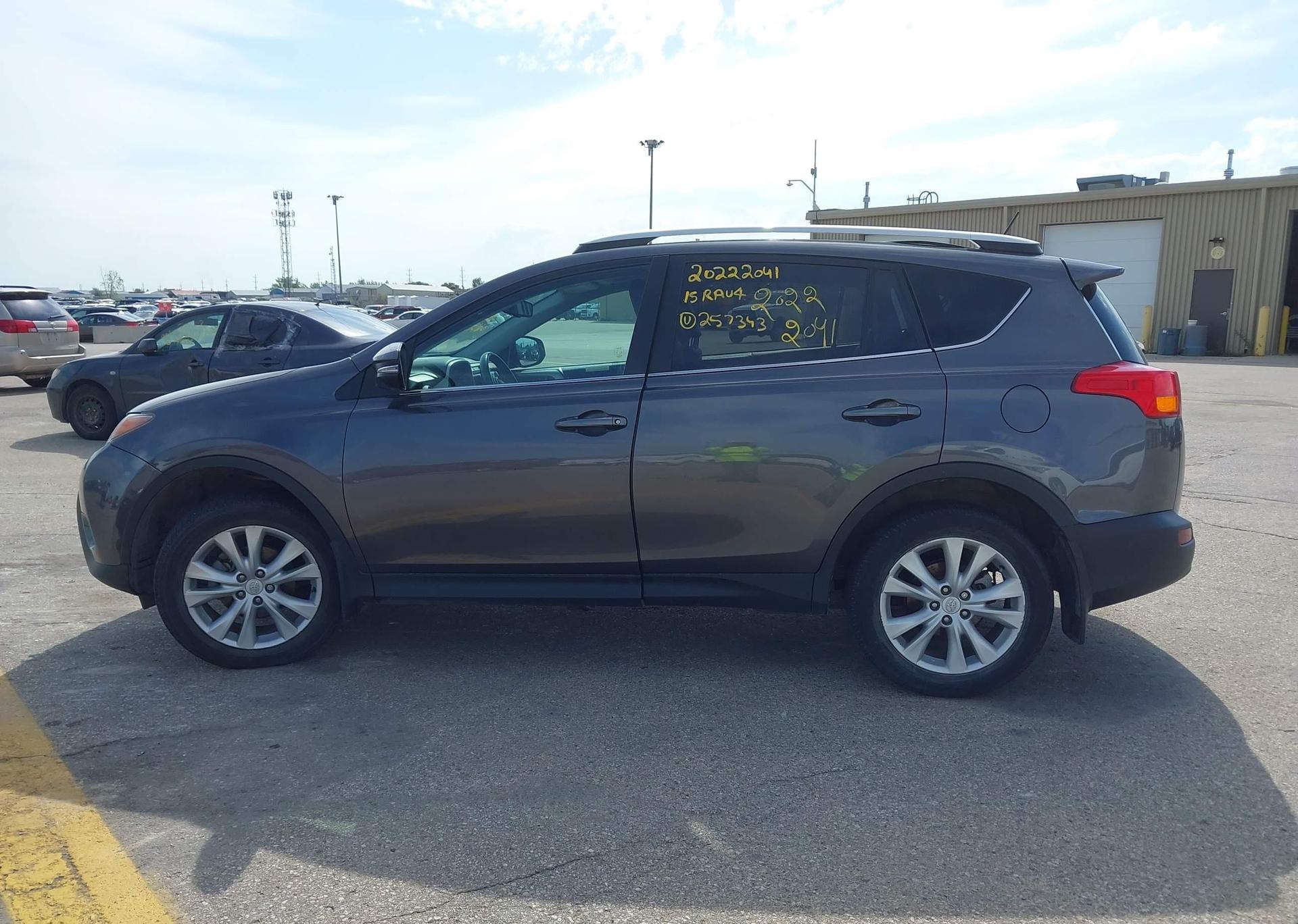 2015 TOYOTA RAV4 LIMITED