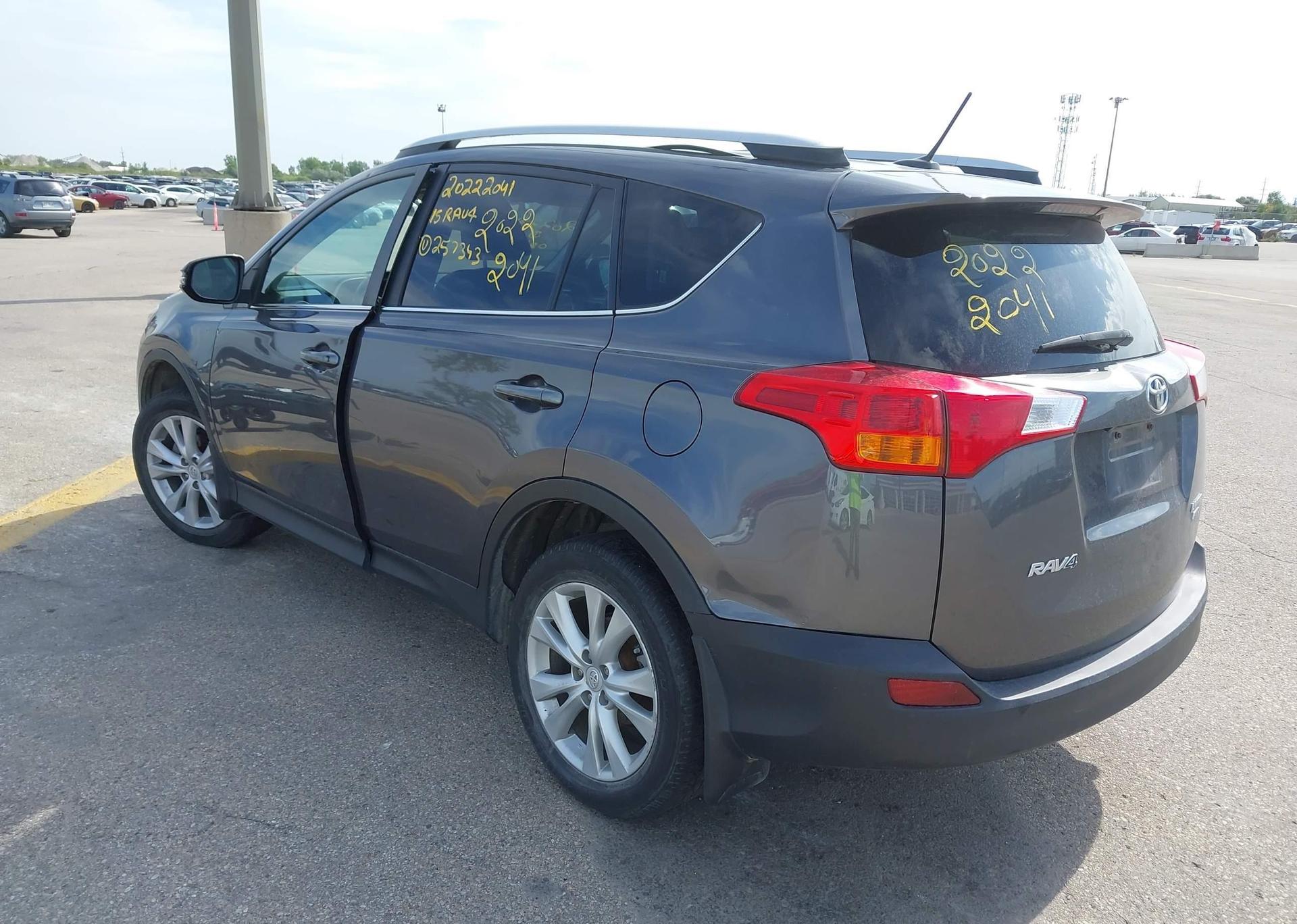 2015 TOYOTA RAV4 LIMITED