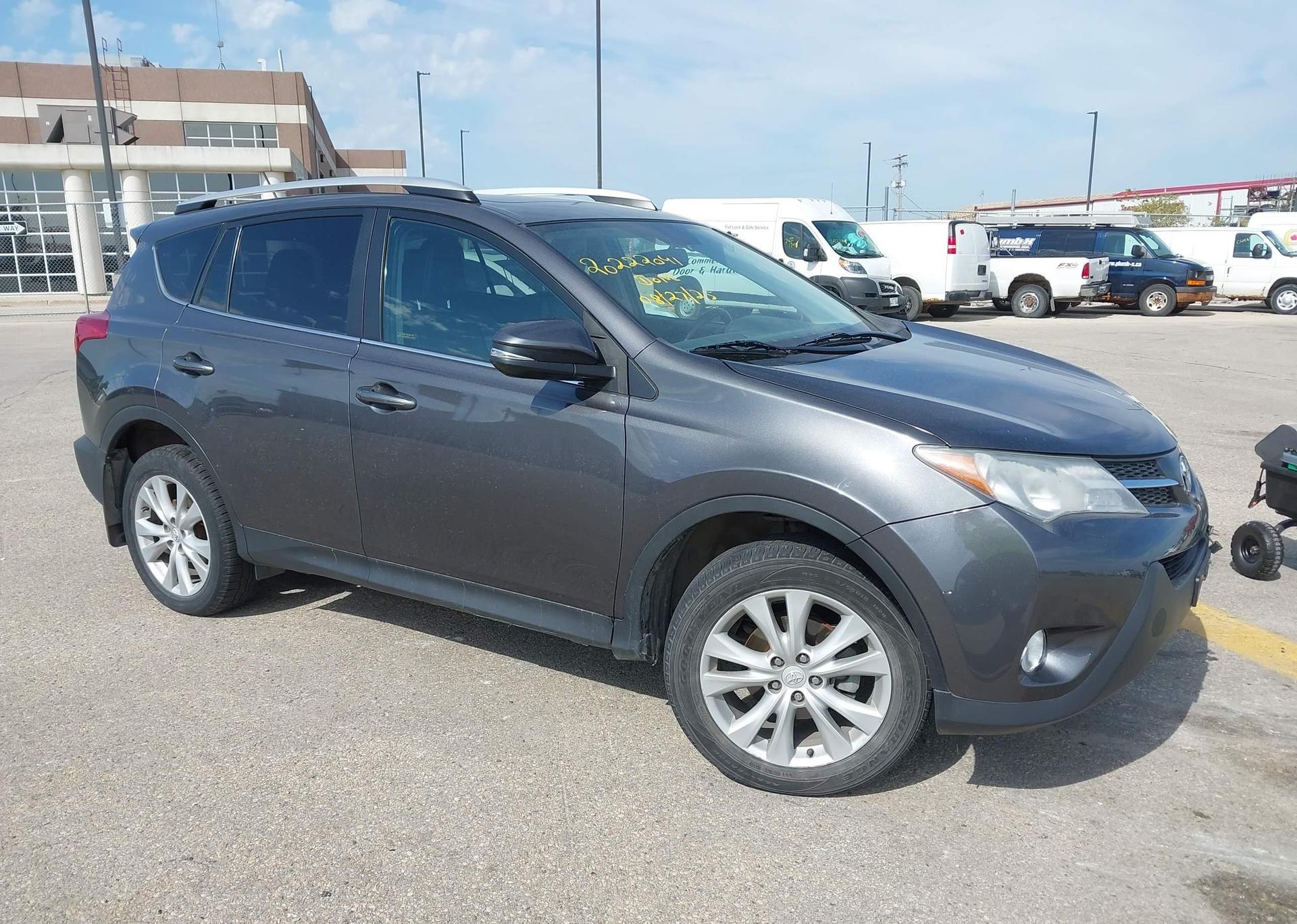 2015 TOYOTA RAV4 LIMITED