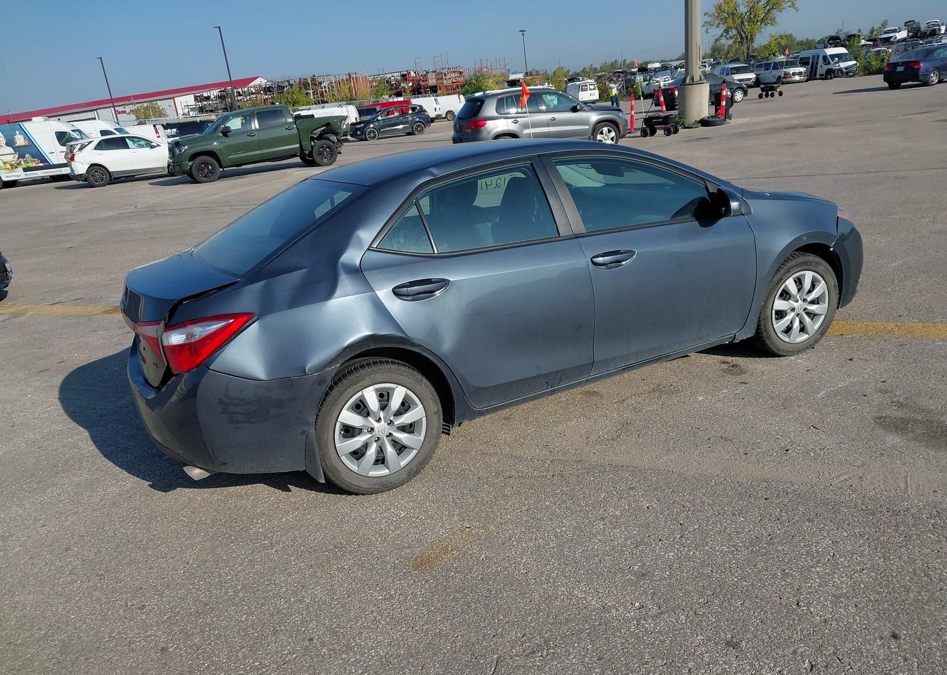 2016 TOYOTA COROLLA LE