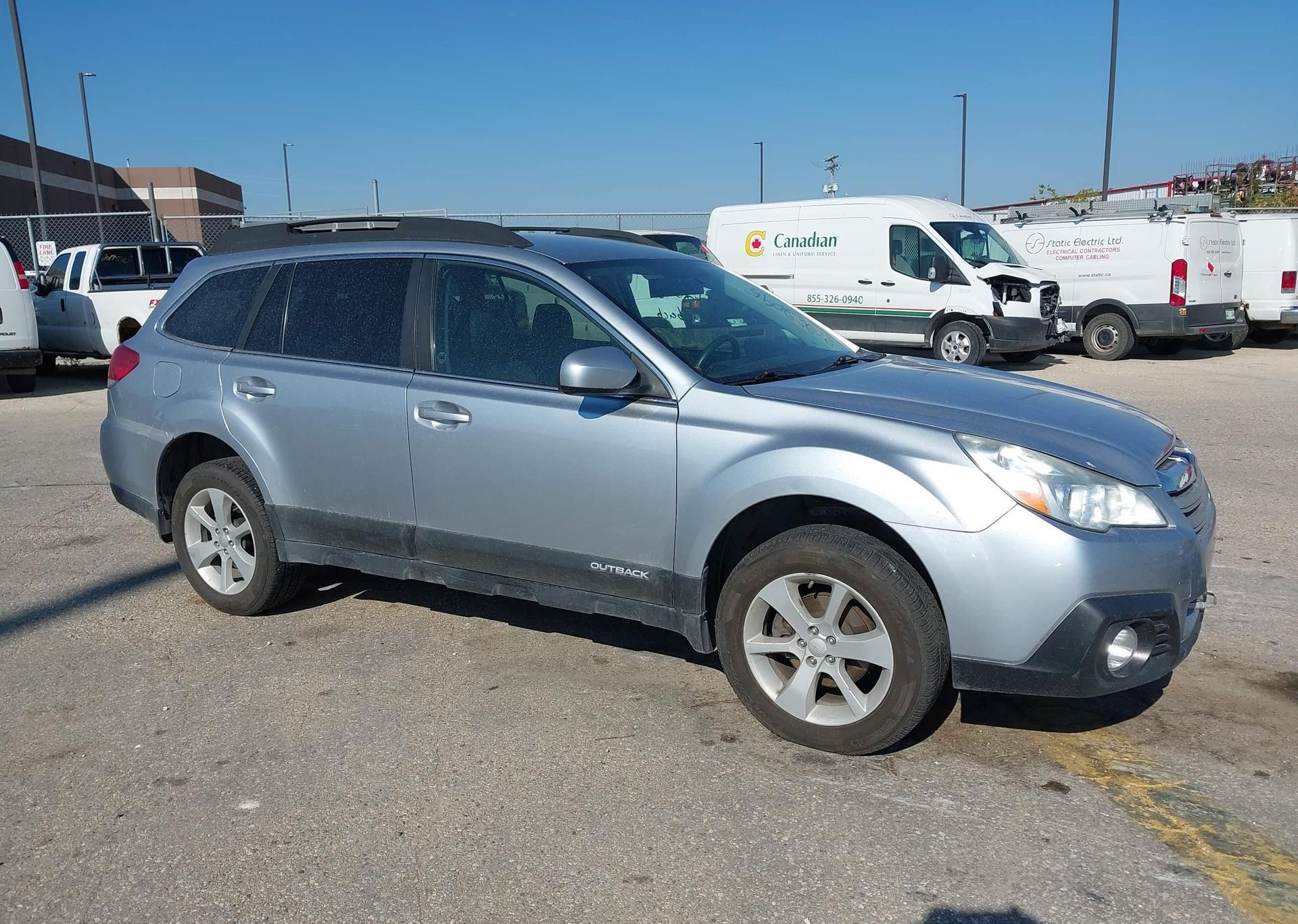 2013 SUBARU OUTBACK 2.5I