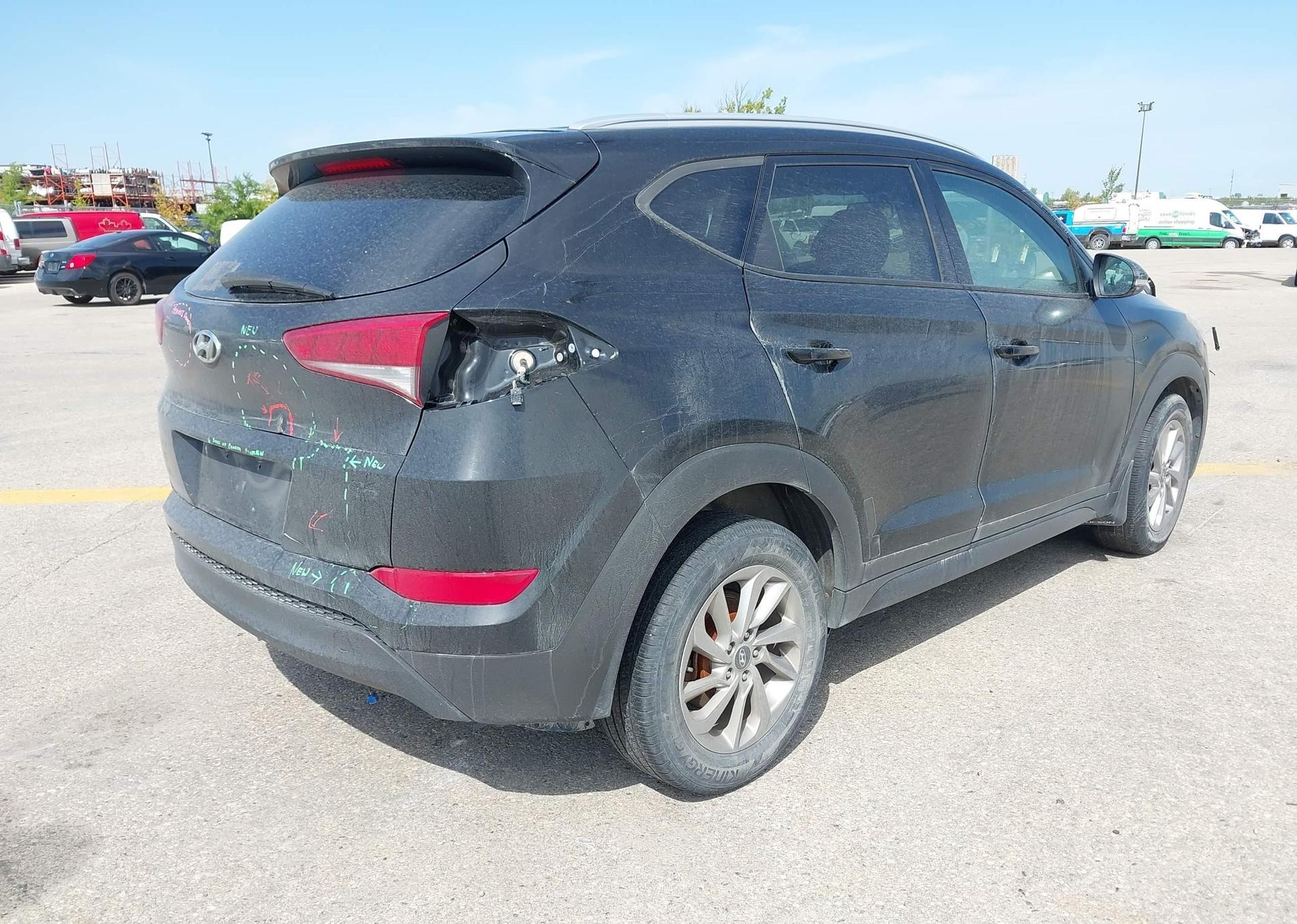 2016 HYUNDAI TUCSON
