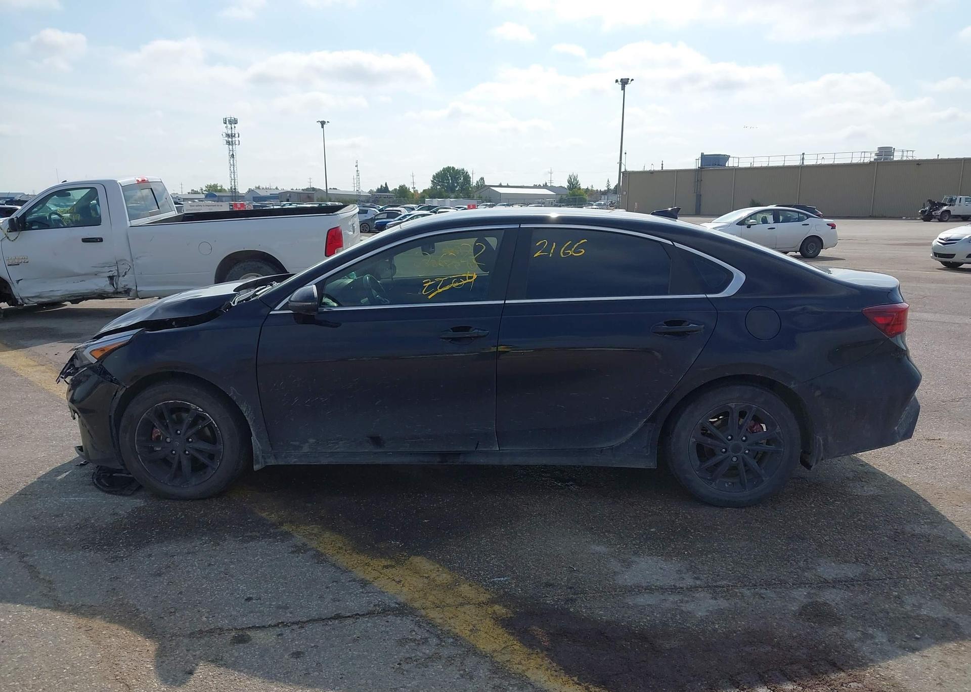2023 KIA FORTE EX