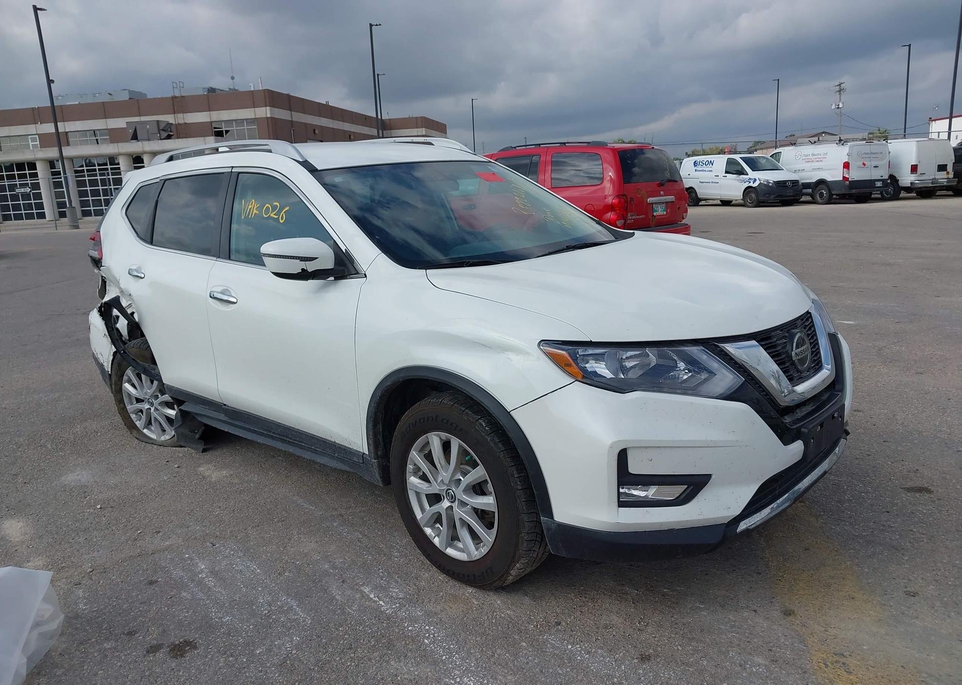2018 NISSAN ROGUE SV