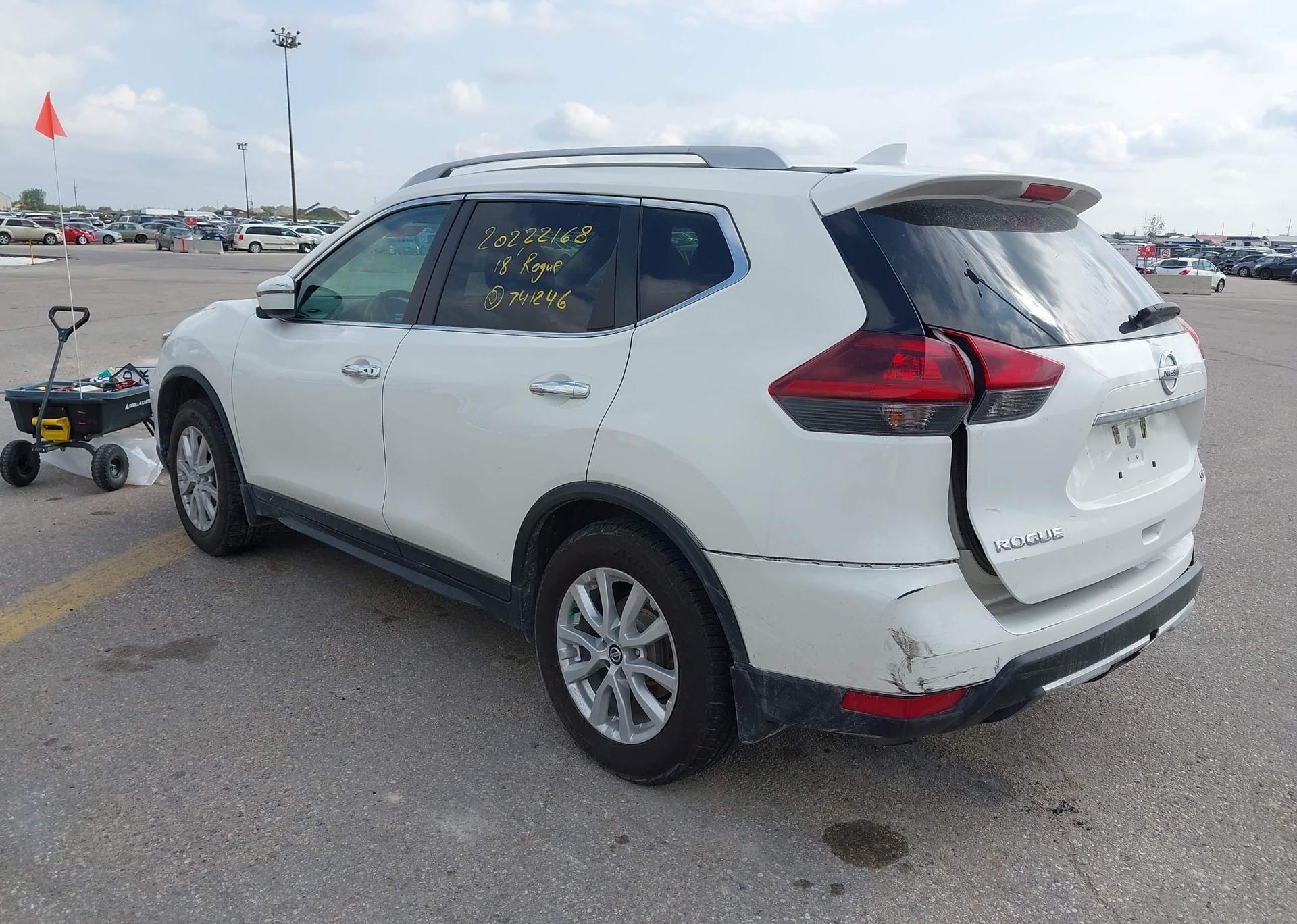 2018 NISSAN ROGUE SV