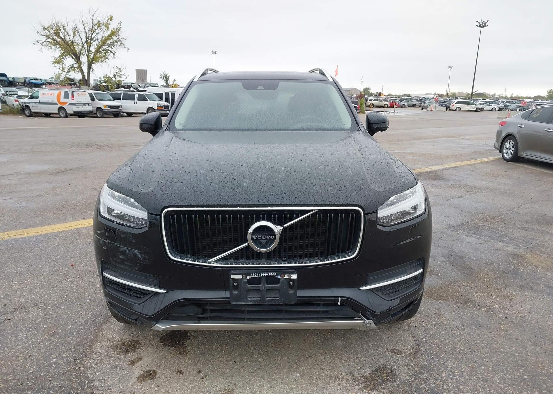 2019 VOLVO XC90 MOMENTUM T8 HYBRID