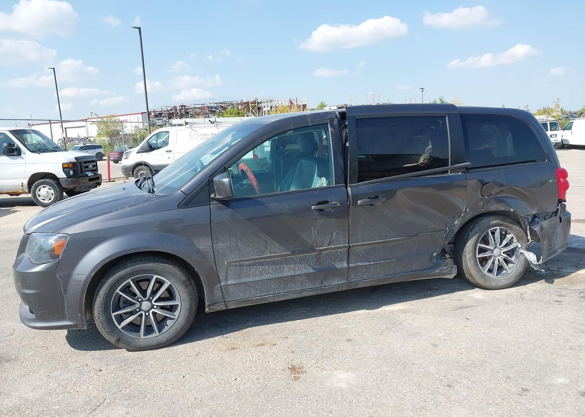 2017 DODGE GRAND CARAVAN SXT