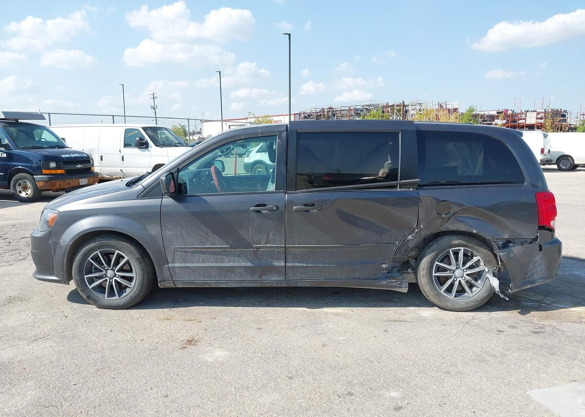 2017 DODGE GRAND CARAVAN SXT