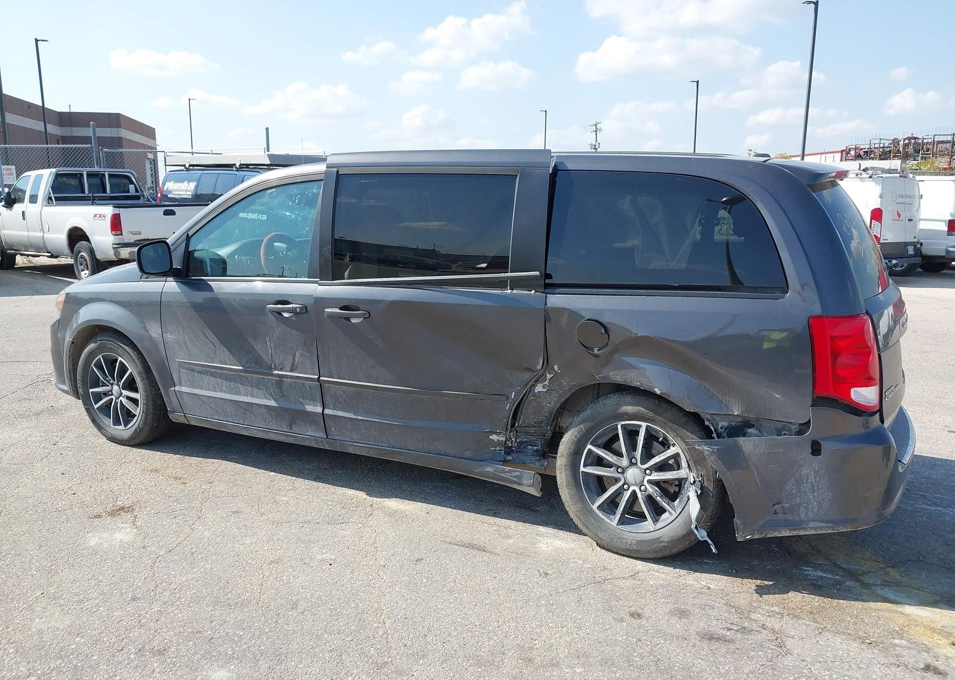 2017 DODGE GRAND CARAVAN SXT