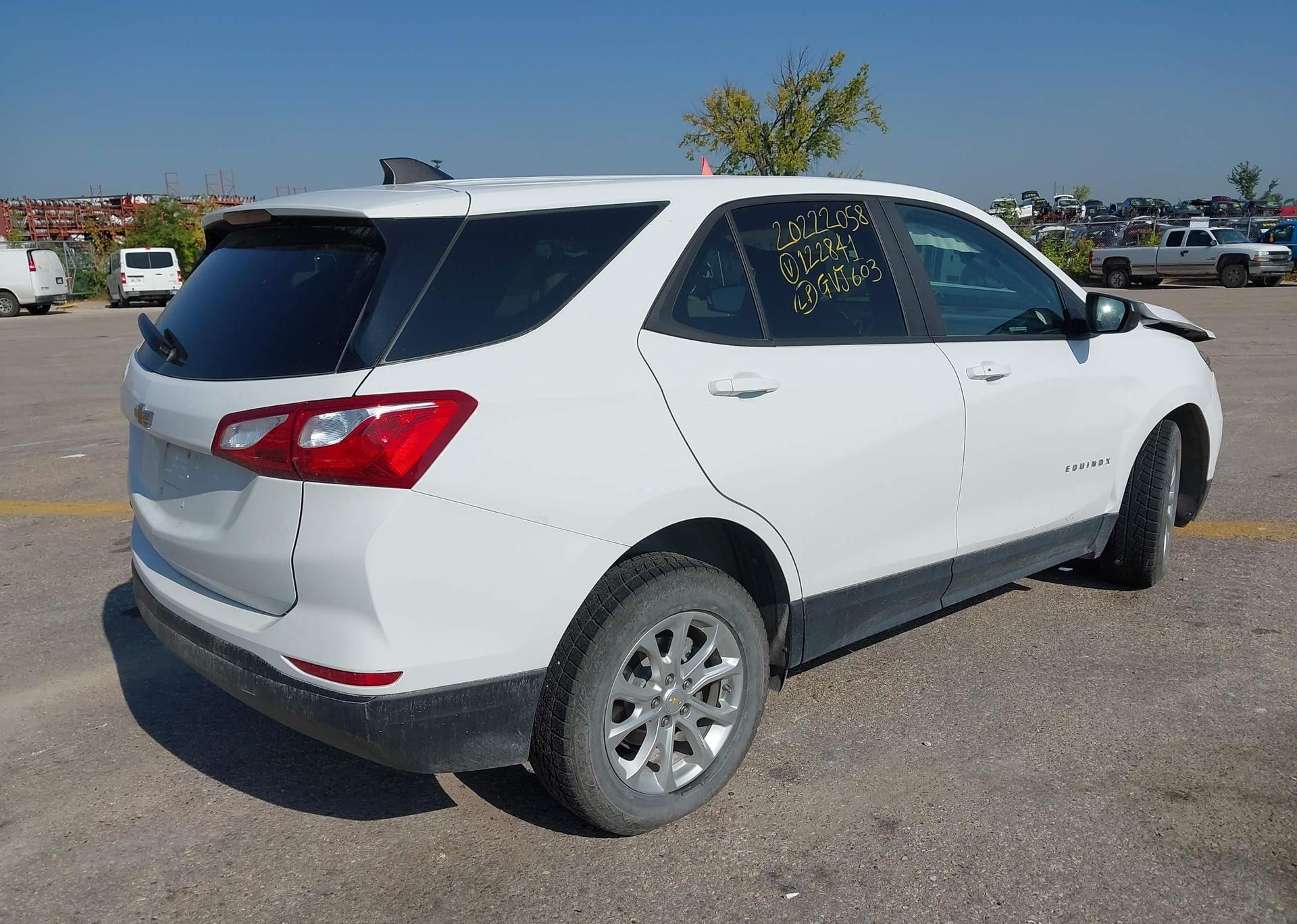 2021 CHEVROLET EQUINOX LS